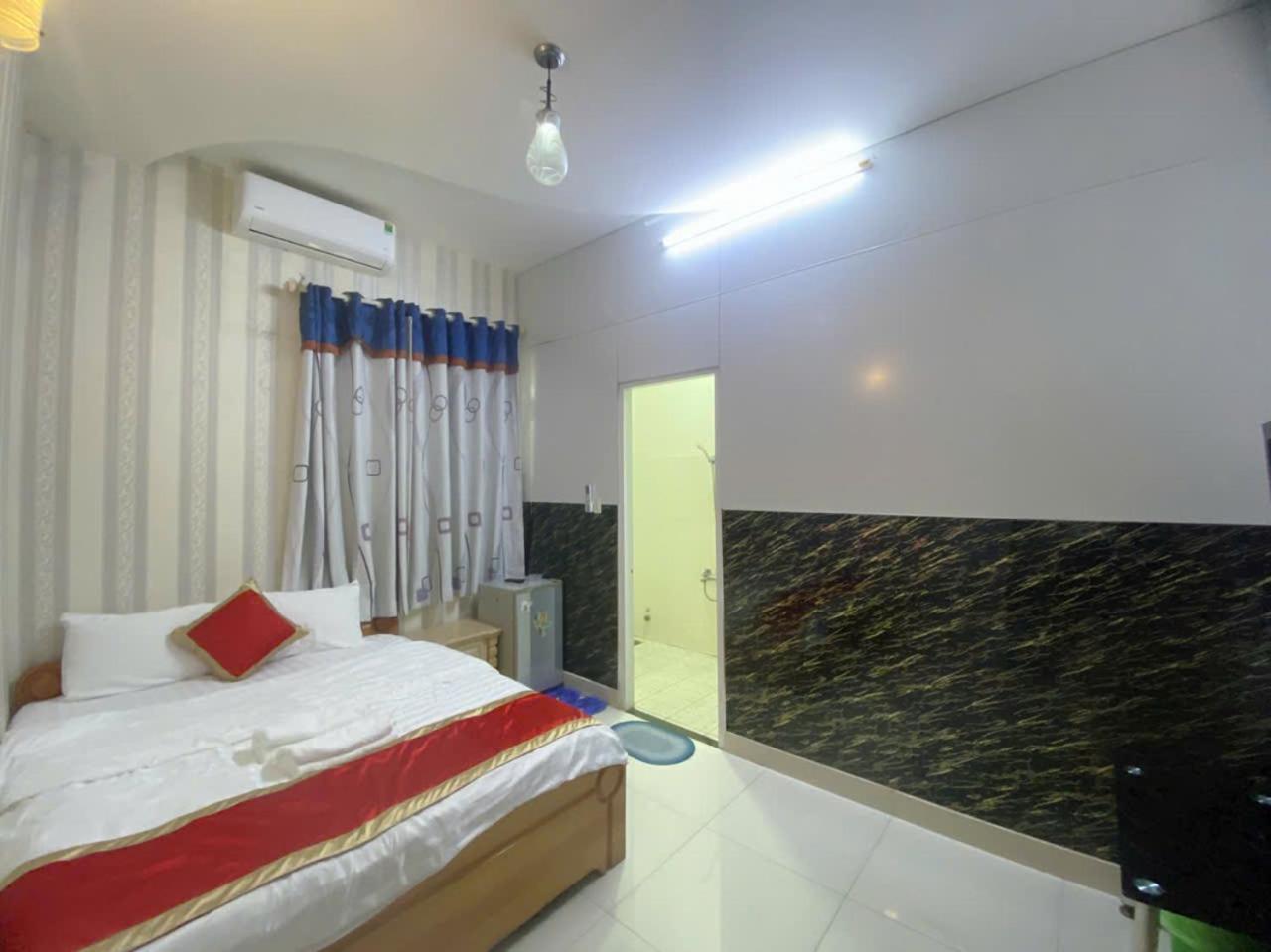 Lucky 3* Ho Chi Minh City