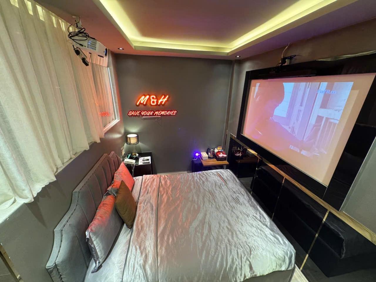Hotel M&h Cinema Ho Chi Minh City