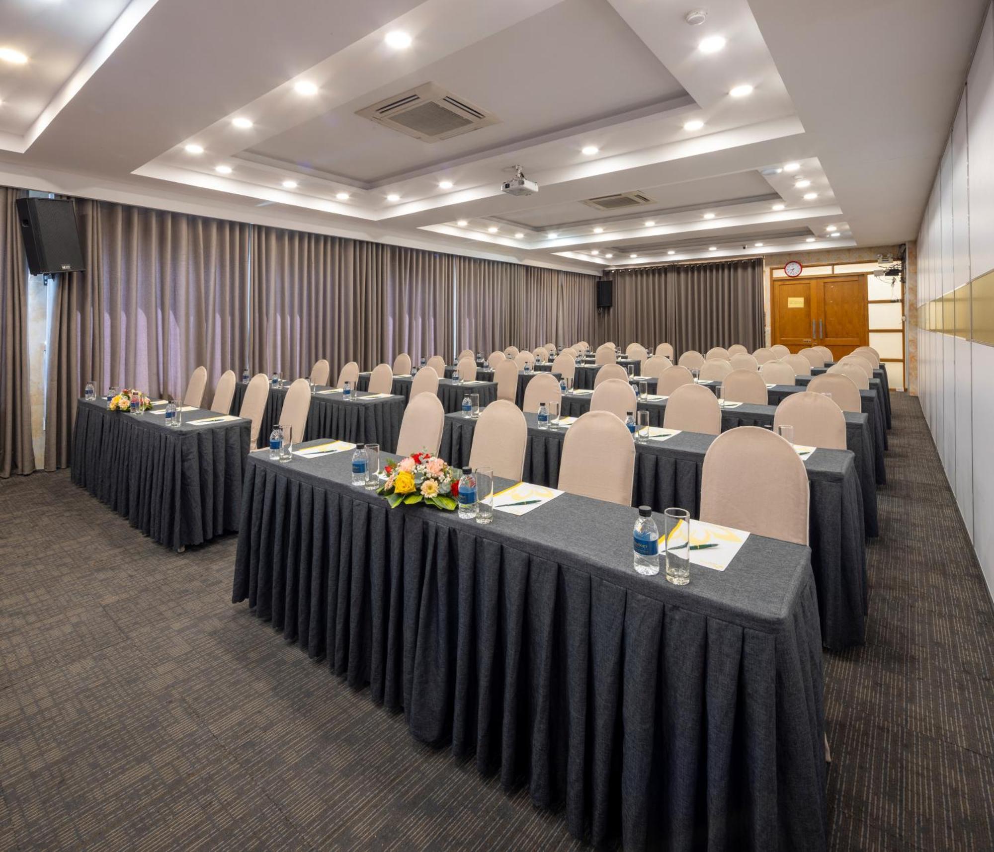 Hotel Viet Lotus Saigon