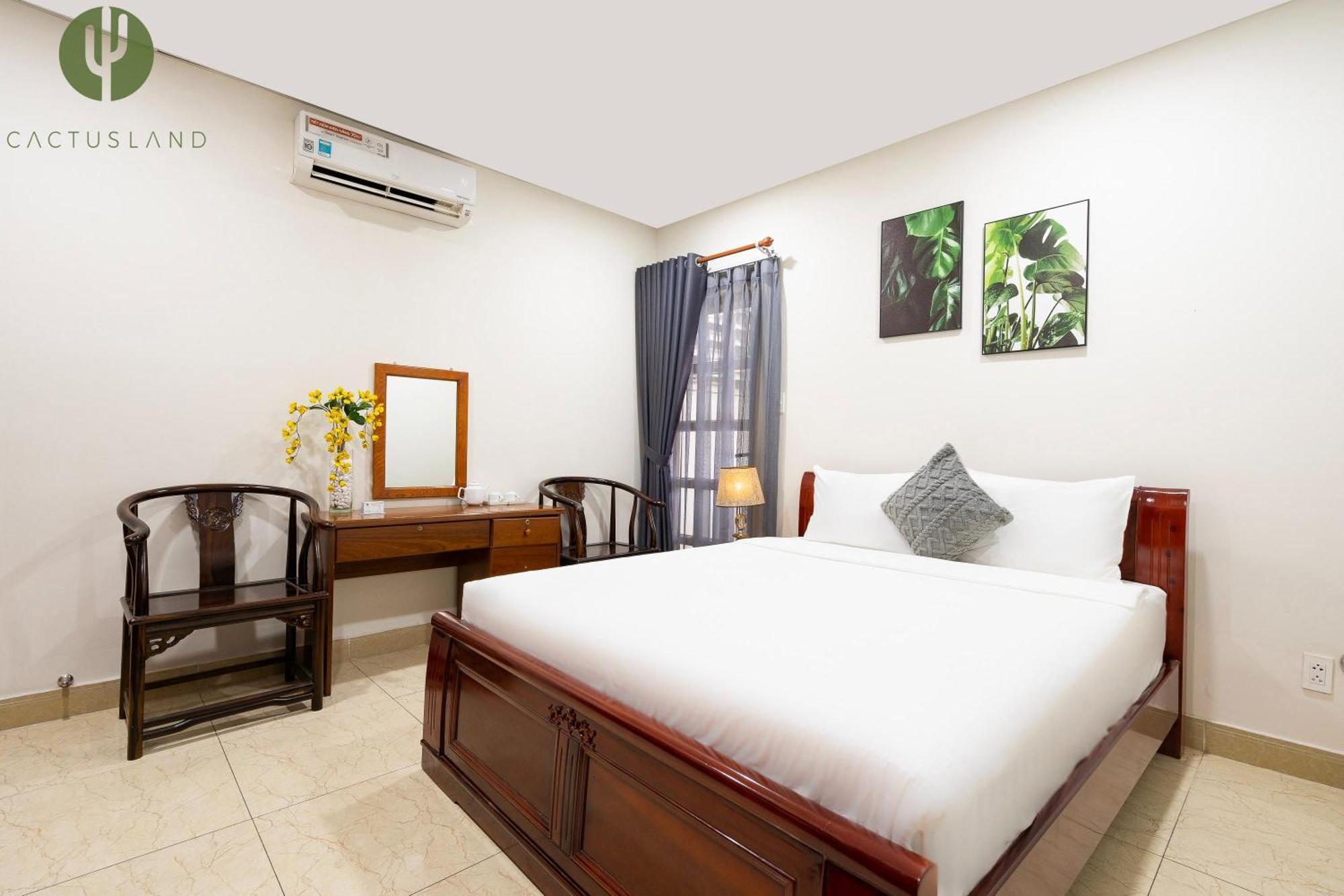 Cactusland Tan Binh Hotel