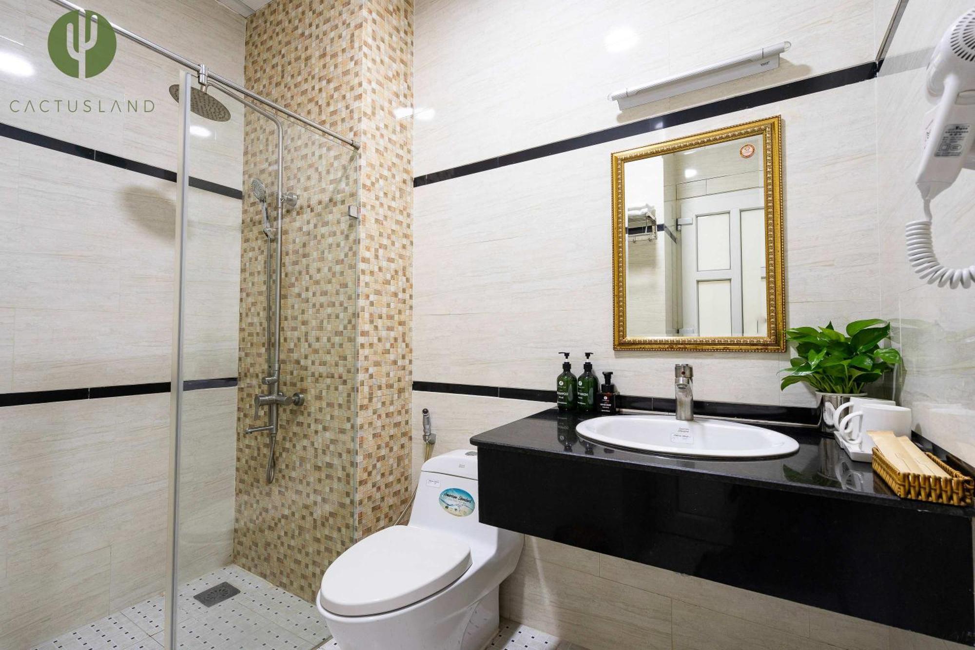 Cactusland Tan Binh Hotel