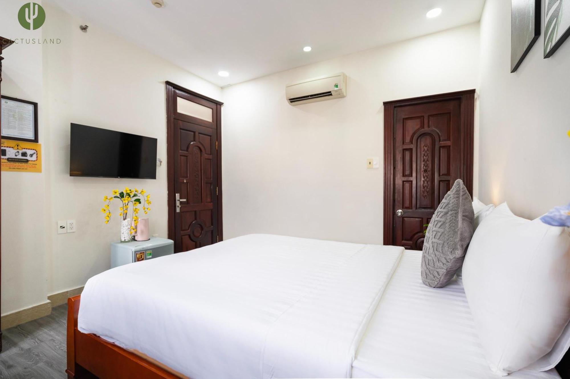 Hotel Cactusland Tan Binh