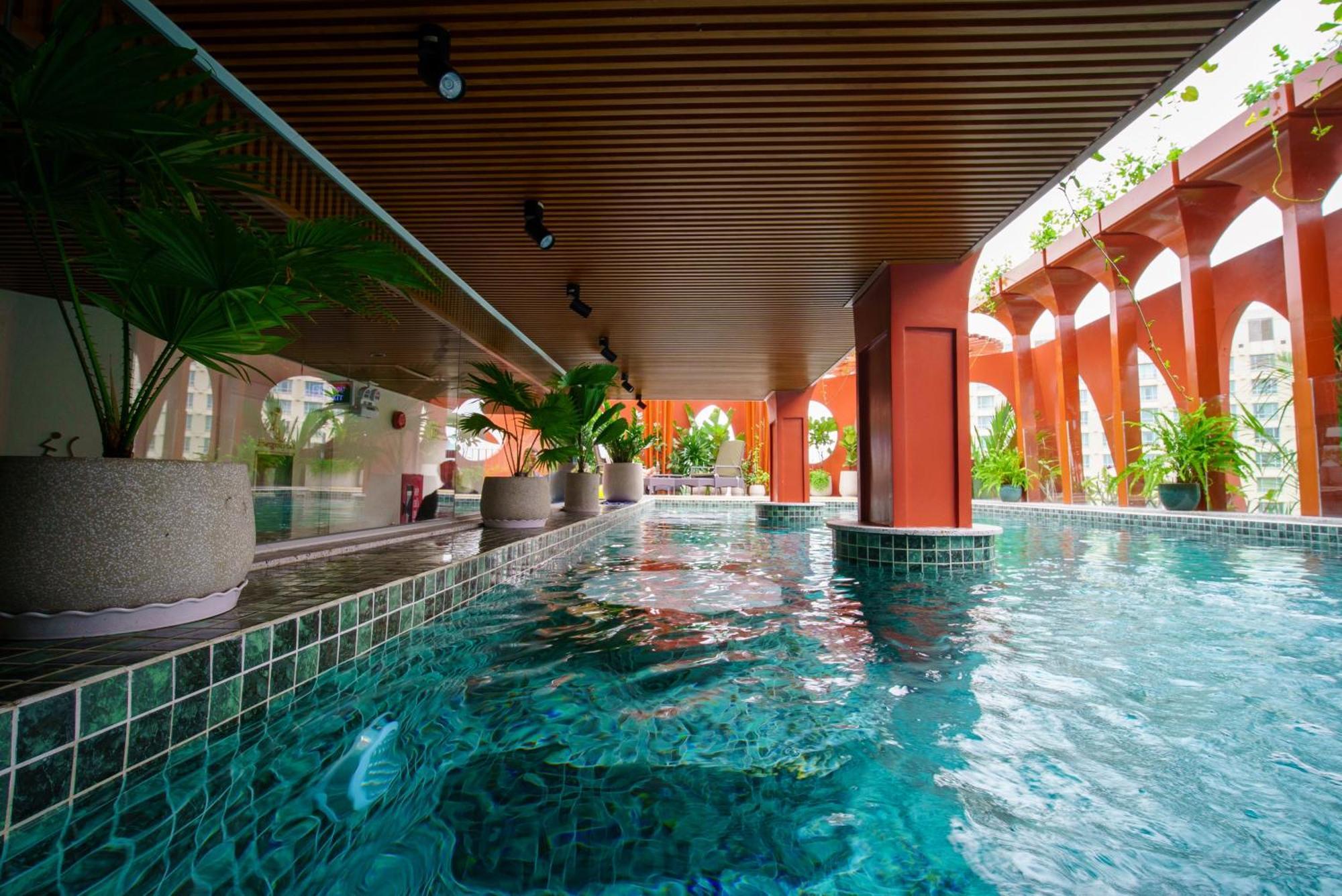 Me Saigon Boutique Hotel 5*