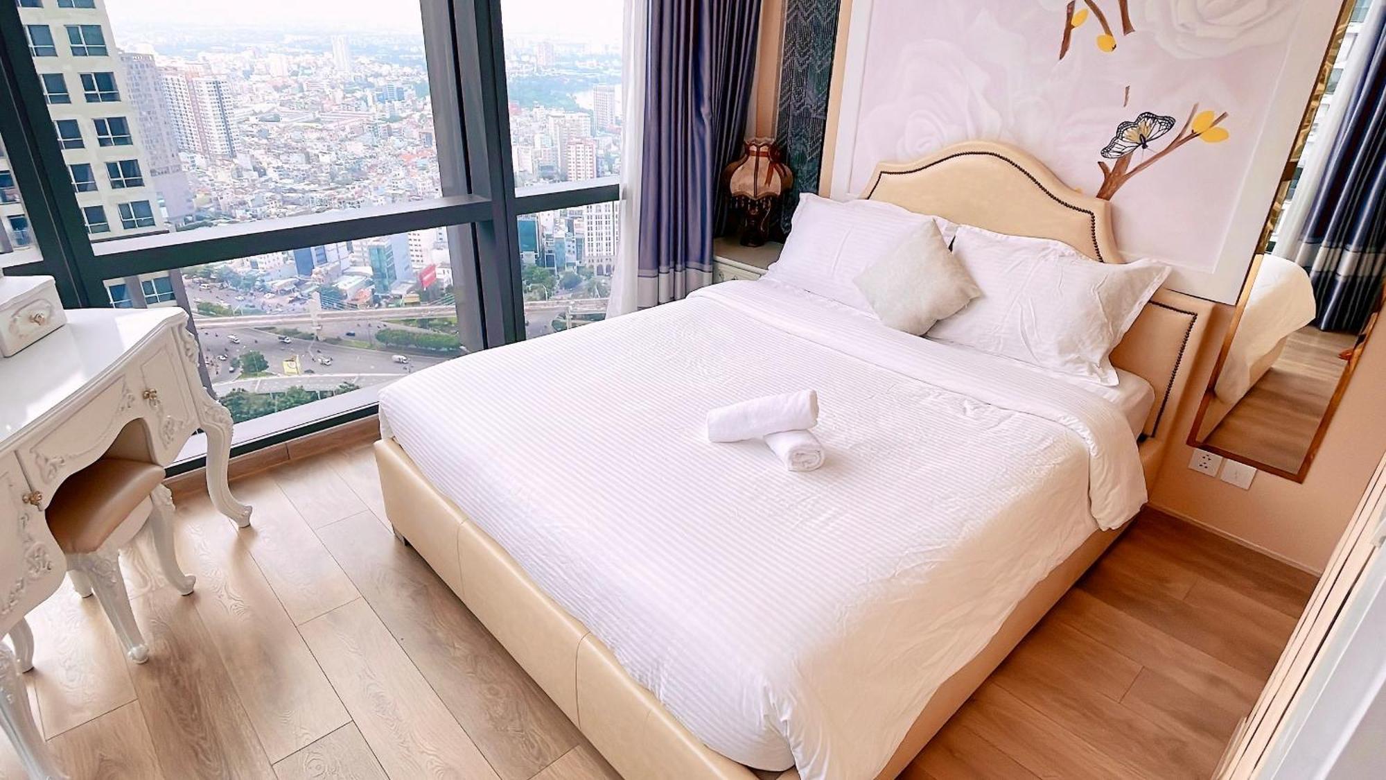 Luxury Vinhomes Central Park Ho Chi Minh City