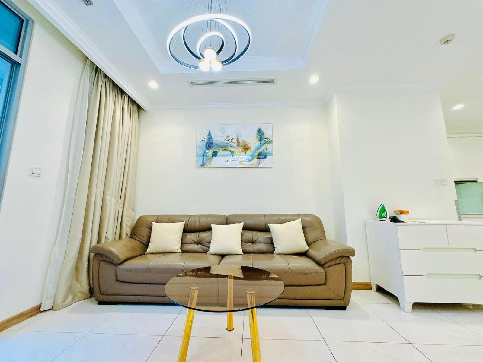 Luxury Vinhomes Central Park Apartment