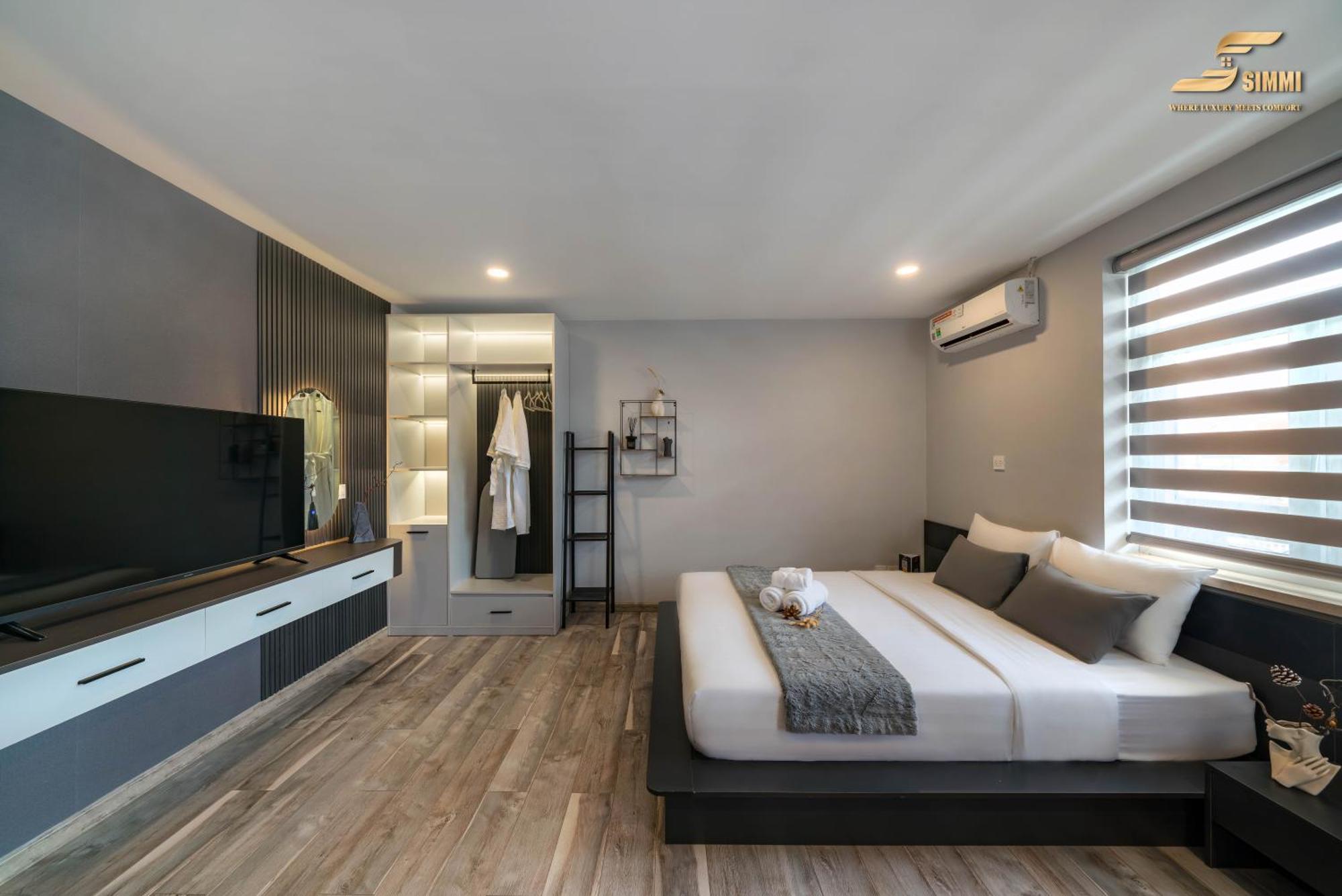 Hotel Simmi Signature & Ho Chi Minh City