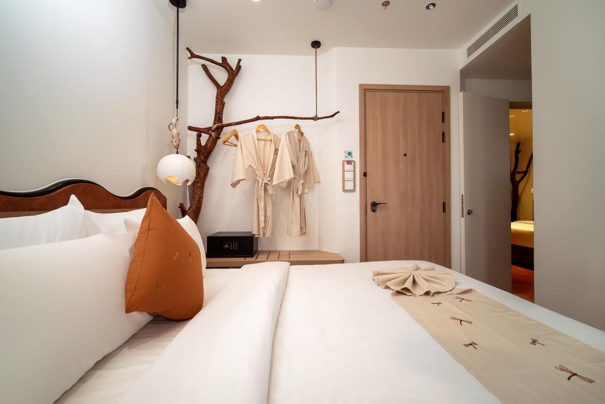 Hotel Me Saigon Boutique 5*