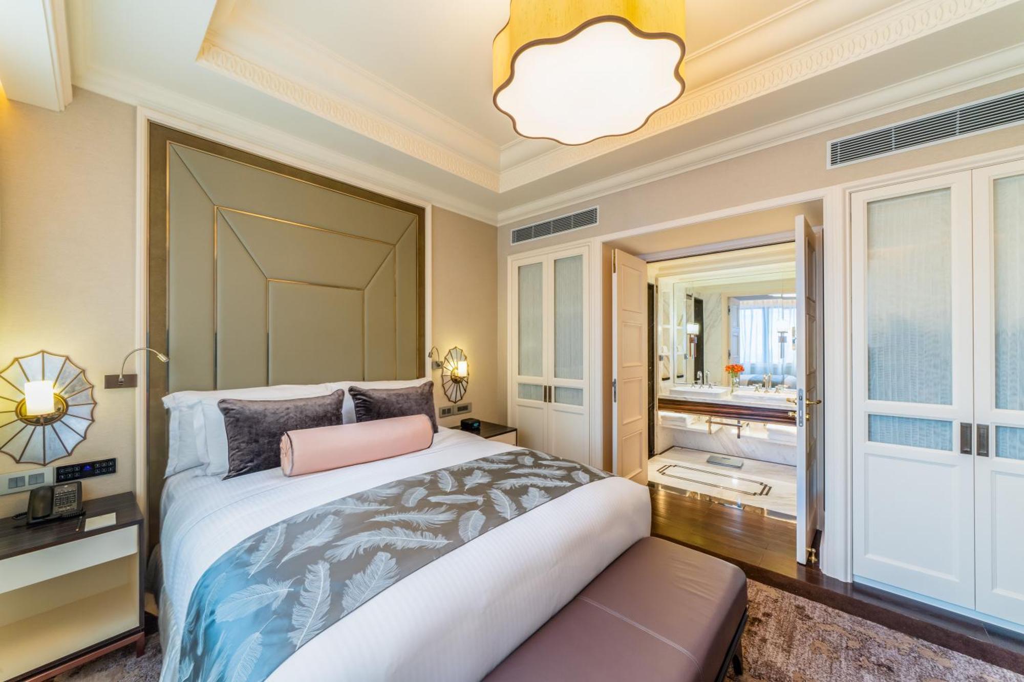 Caravelle Saigon 5* TP. Hồ Chí Minh