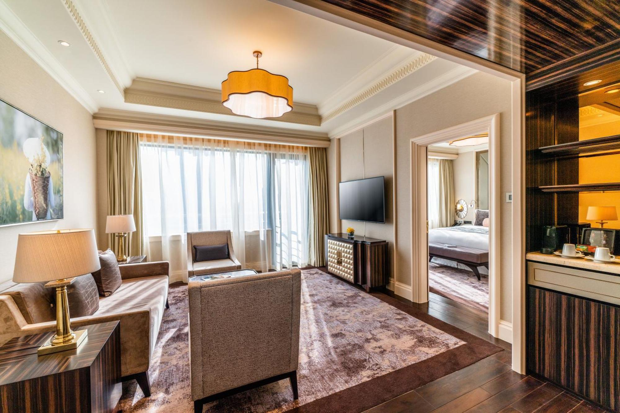 Caravelle Saigon Khách sạn