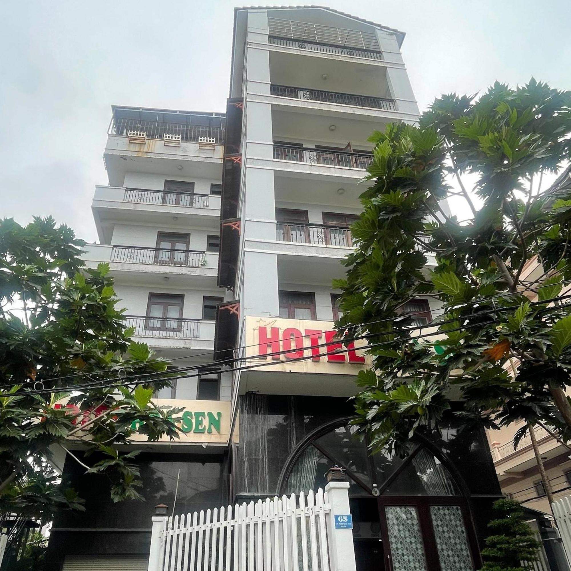 Hoa Sen 2* Bandar Ho Chi Minh