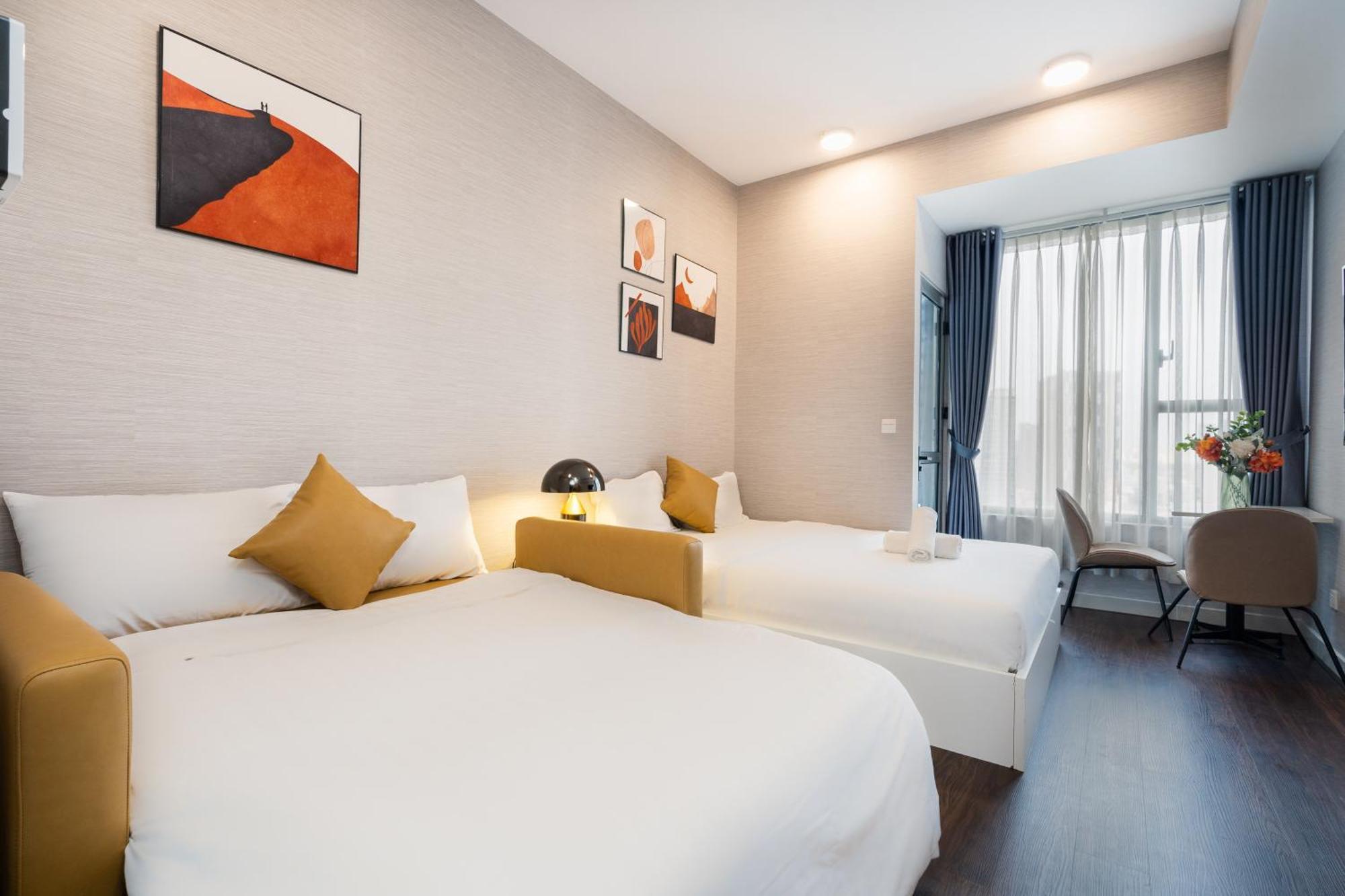 Apartment Saigon Authentic Apartments: Infinity Pool & Daily Perks