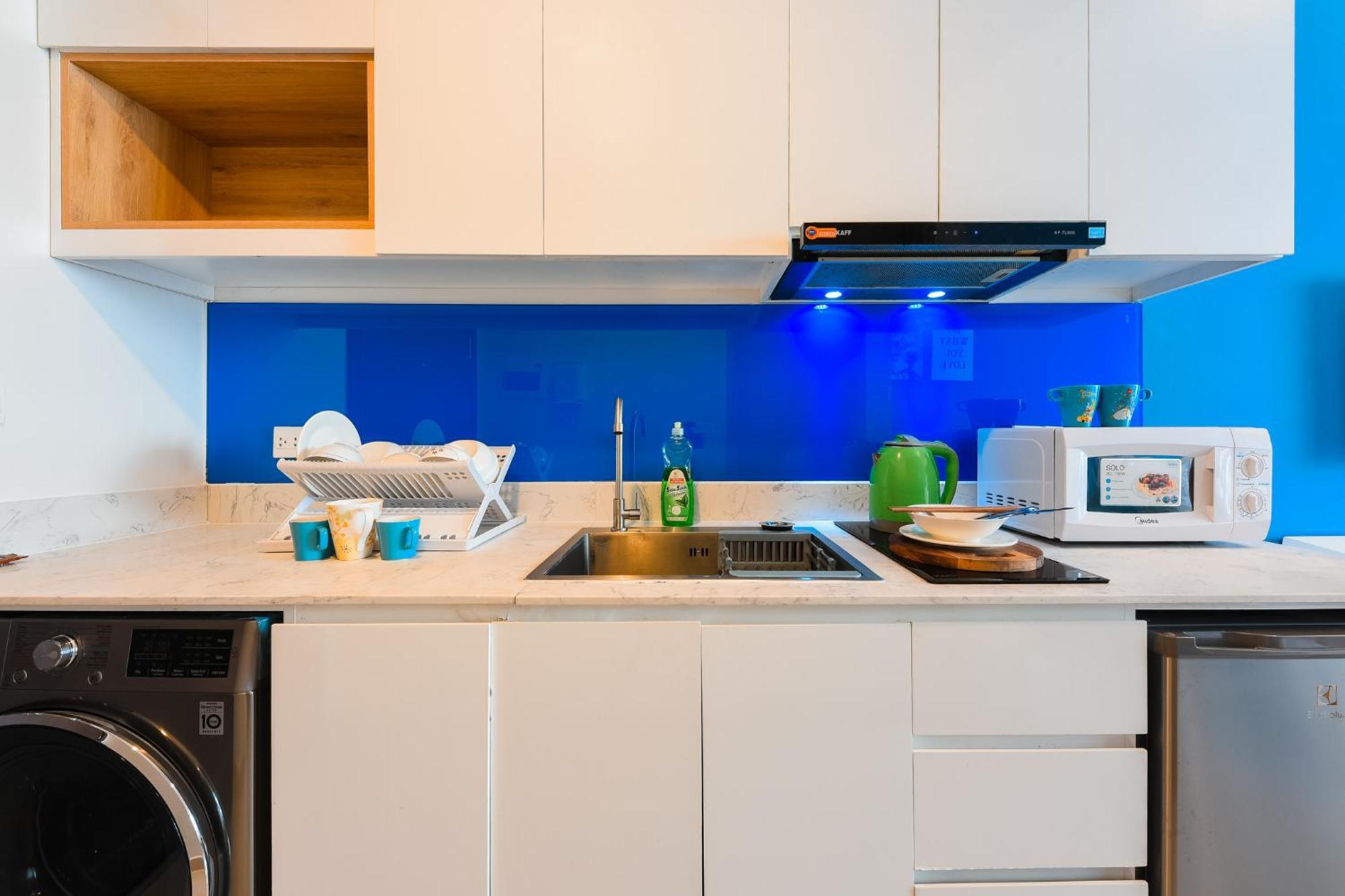 Saigon Authentic Apartments: Infinity Pool & Daily Perks Apartment *