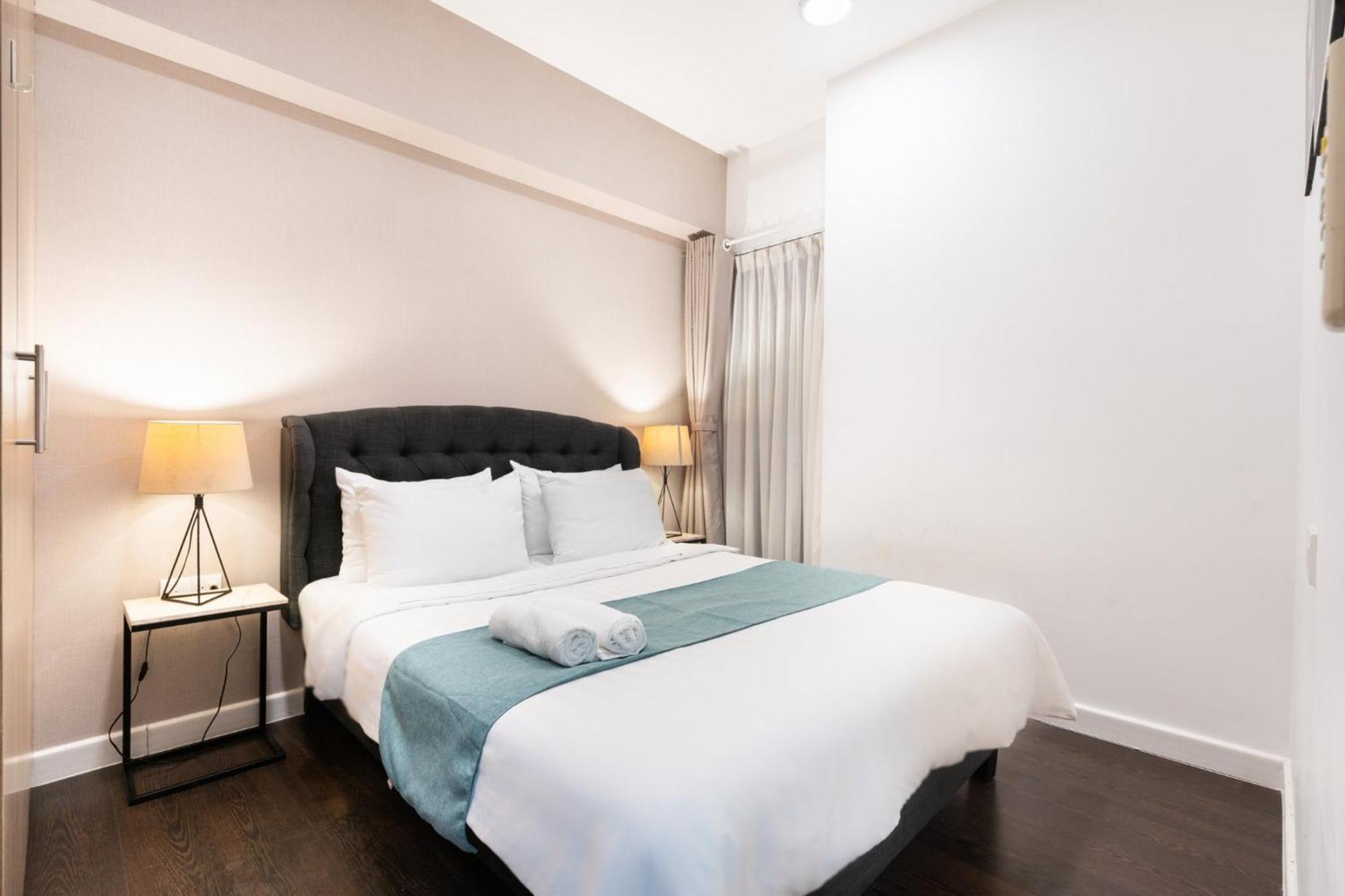 Apartment Saigon Authentic Apartments: Infinity Pool & Daily Perks
