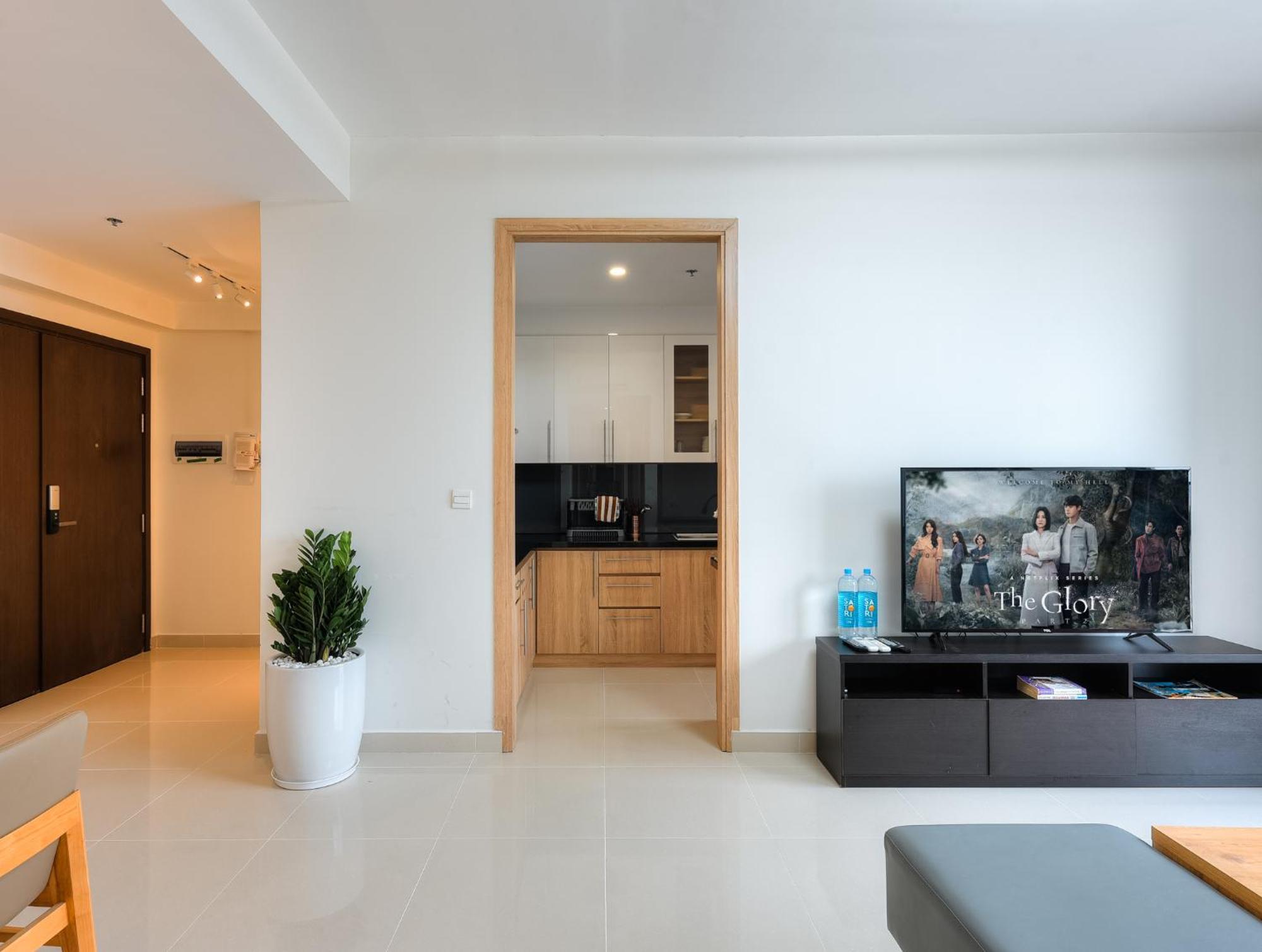 Saigon Authentic Apartments: Infinity Pool & Daily Perks * Ho Chi Minh City