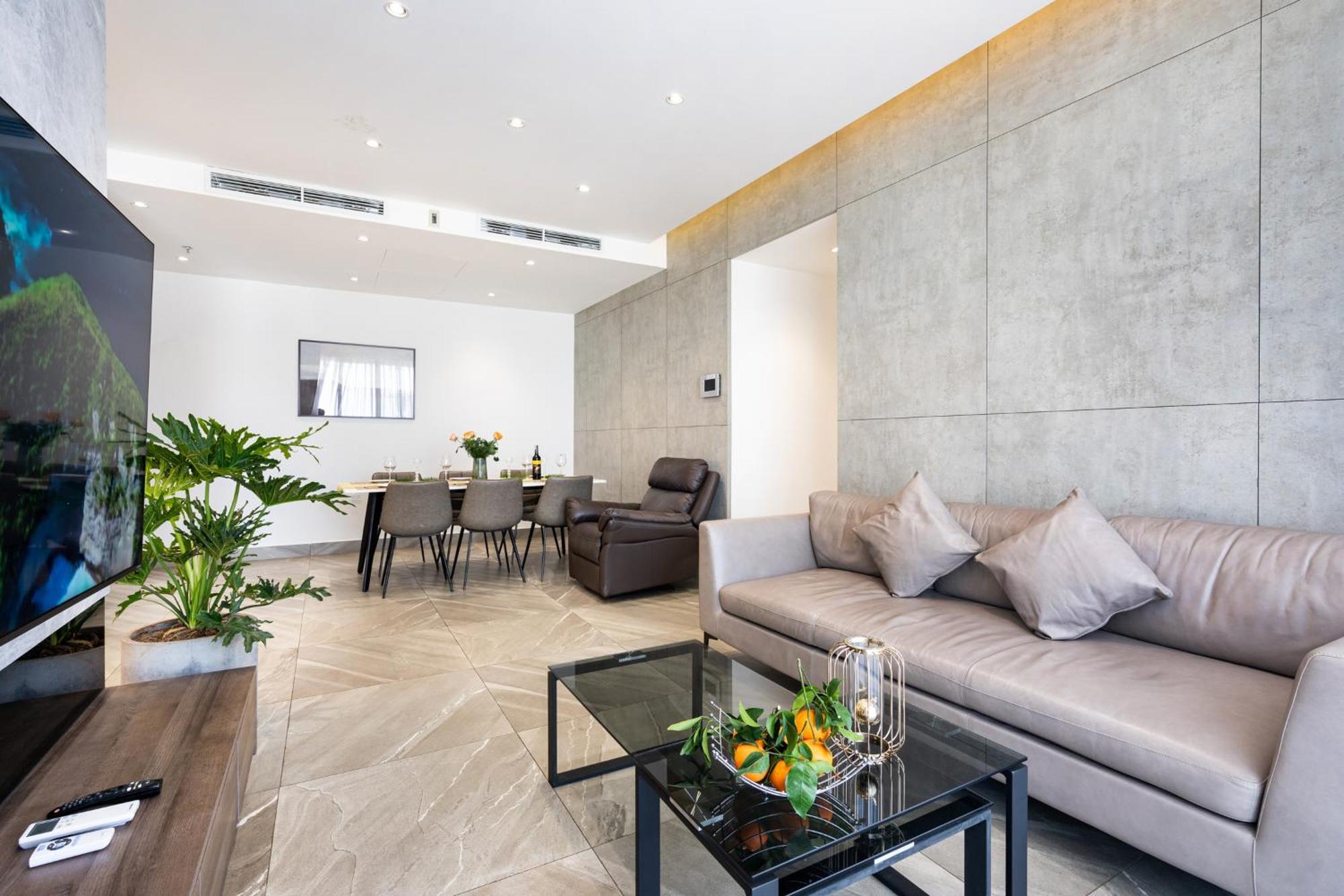 Saigon Authentic Apartments: Infinity Pool & Daily Perks