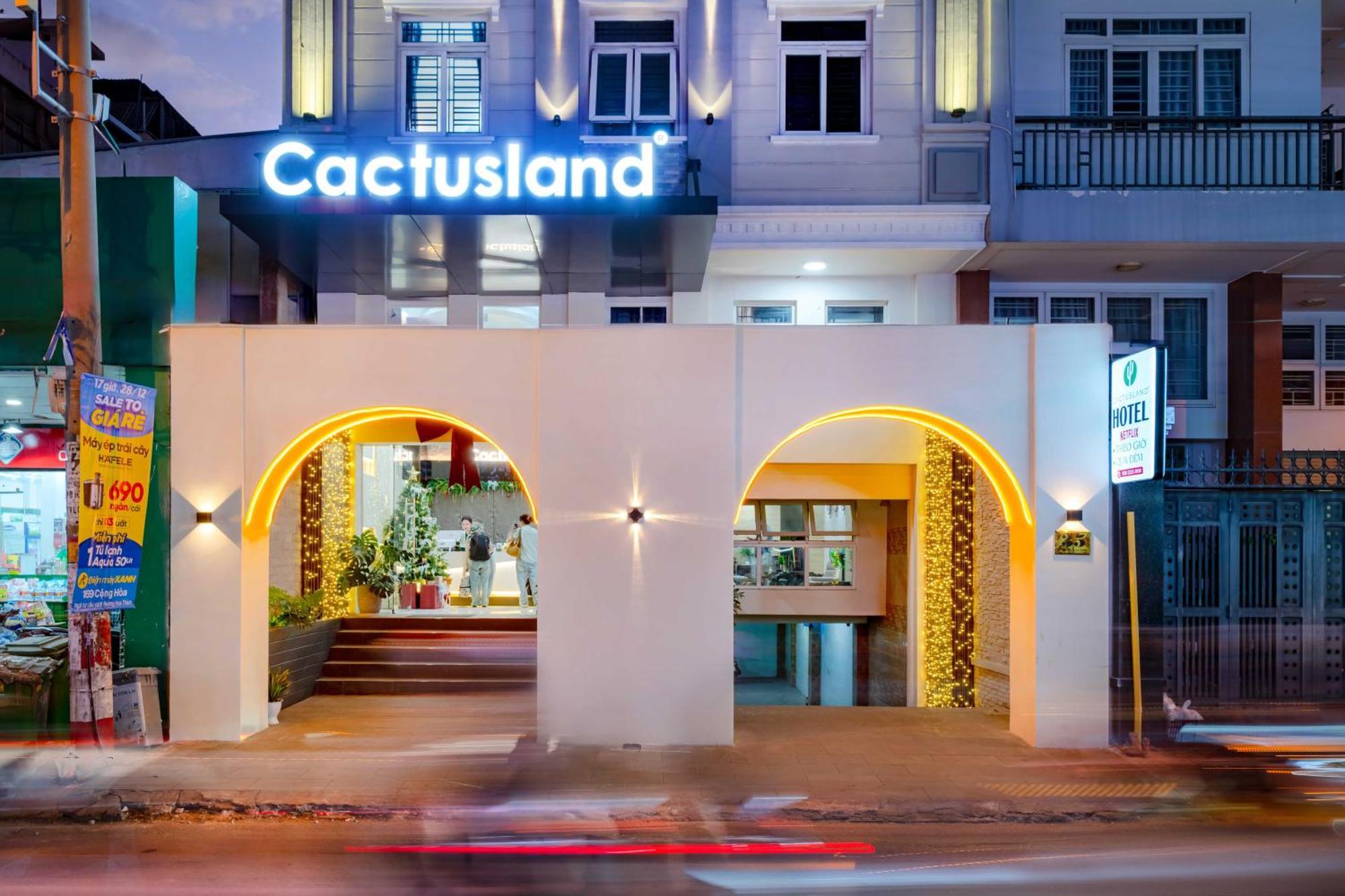 Hotel Cactusland Tan Binh 2*