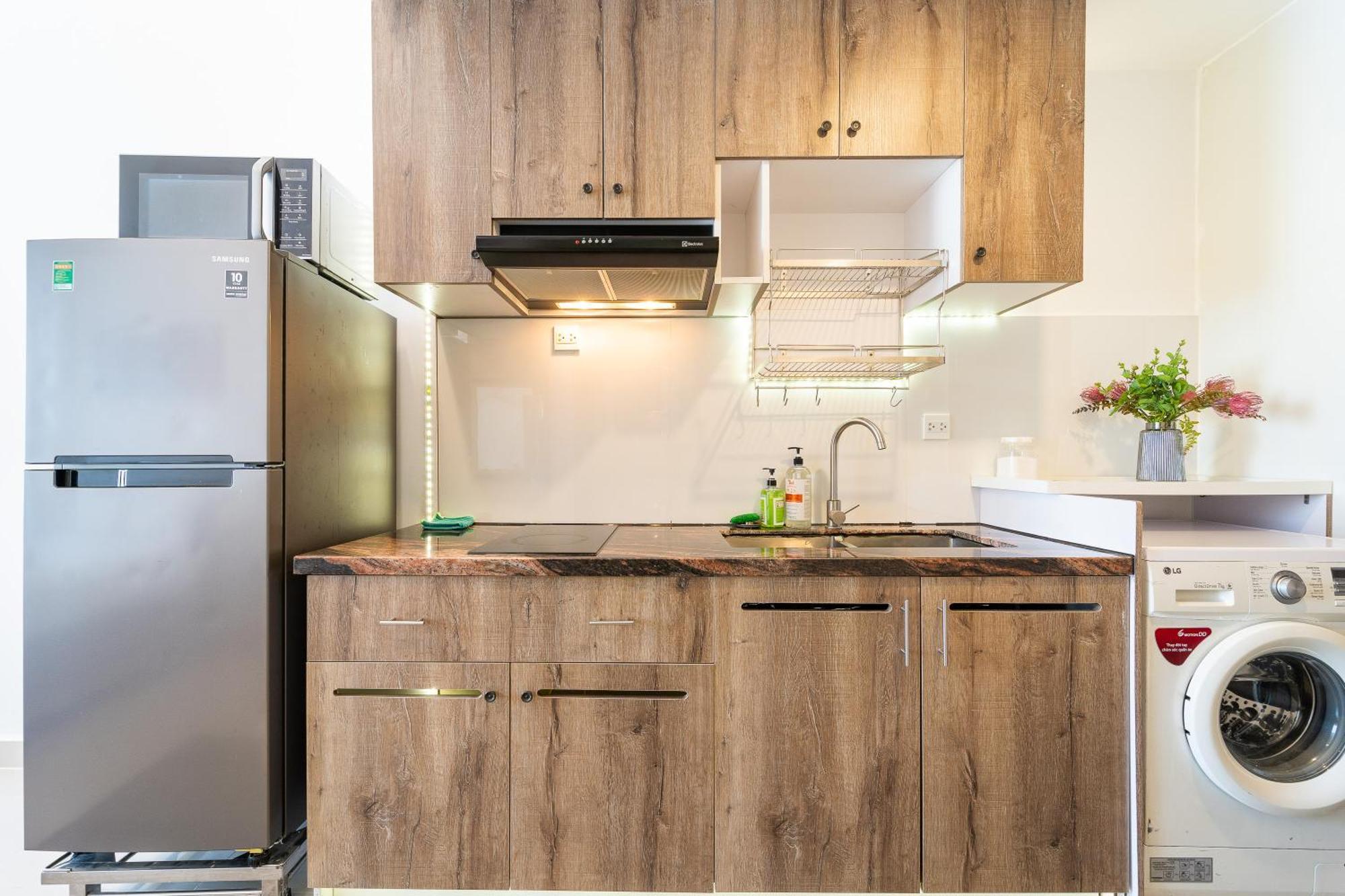 Saigon Authentic Apartments: Infinity Pool & Daily Perks * Ho Chi Minh City