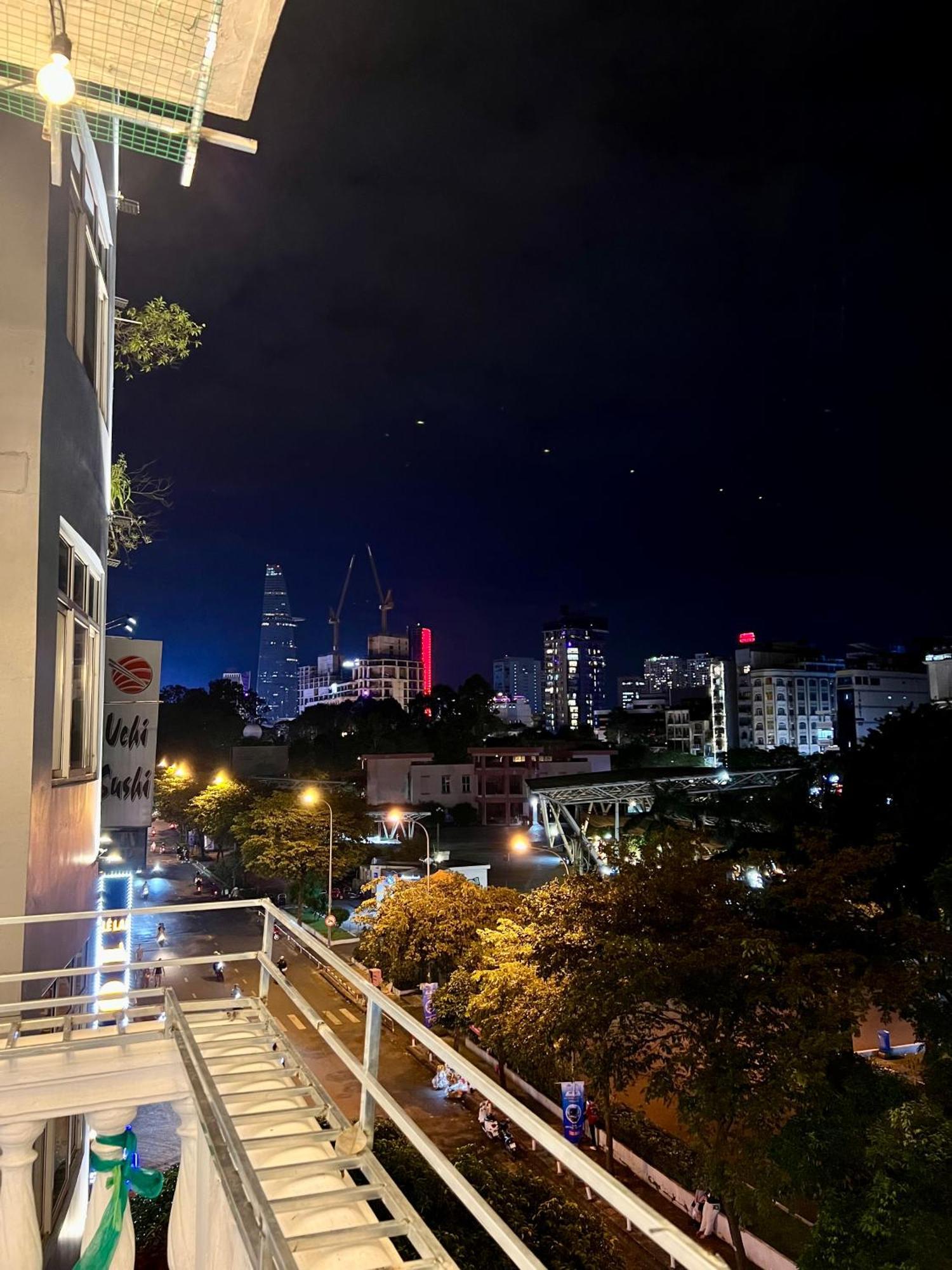 Vintage In Heart D1 With Large Balcony - View, Near Buivien Street