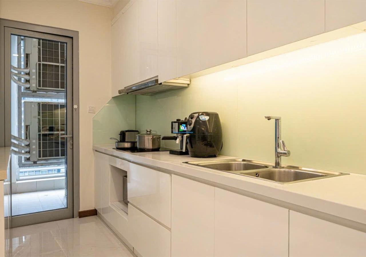 Apartment The Vinhome - The Landmark Area *