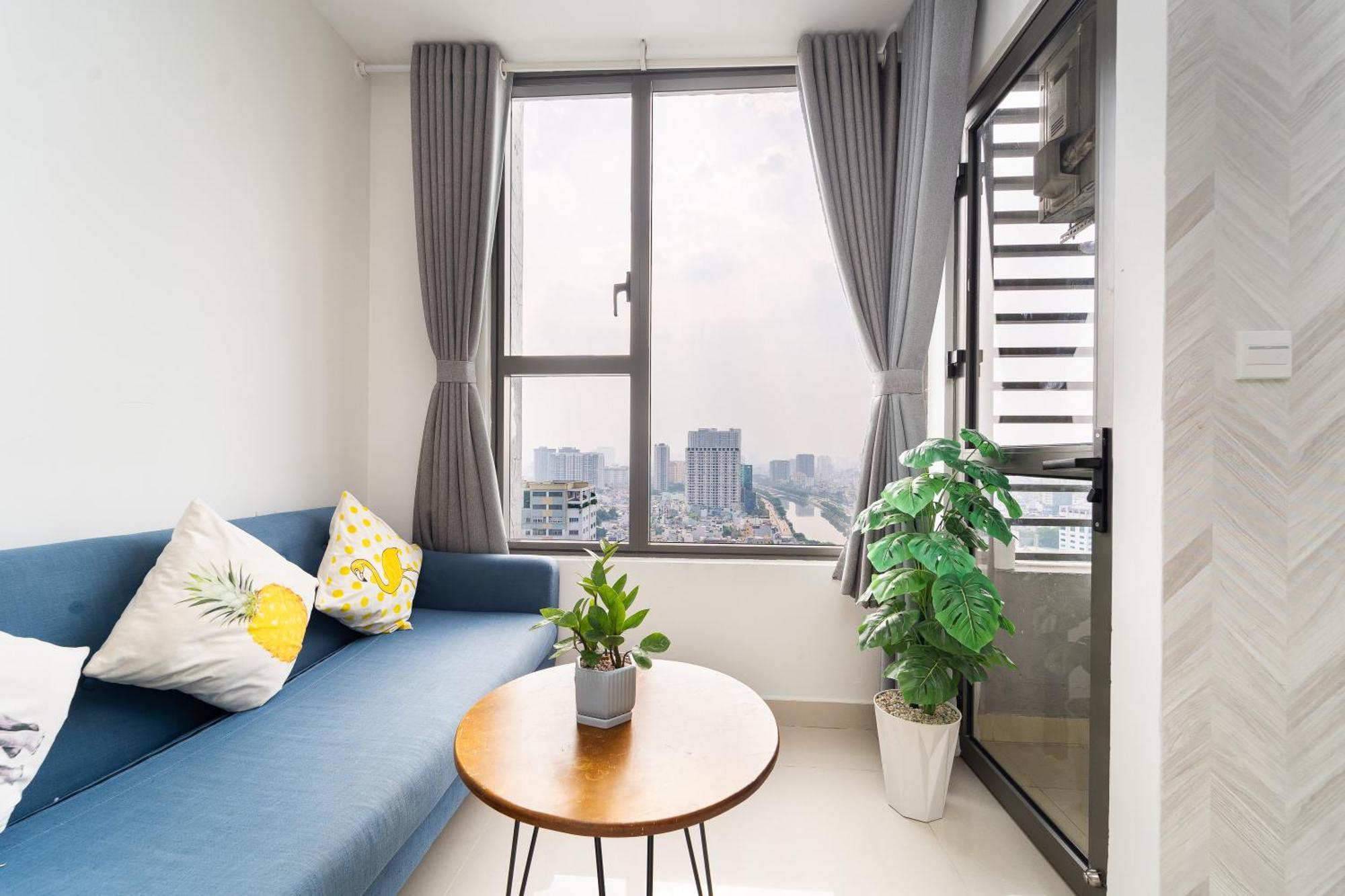 Saigon Authentic Apartments: Infinity Pool & Daily Perks Apartment Ho Chi Minh City