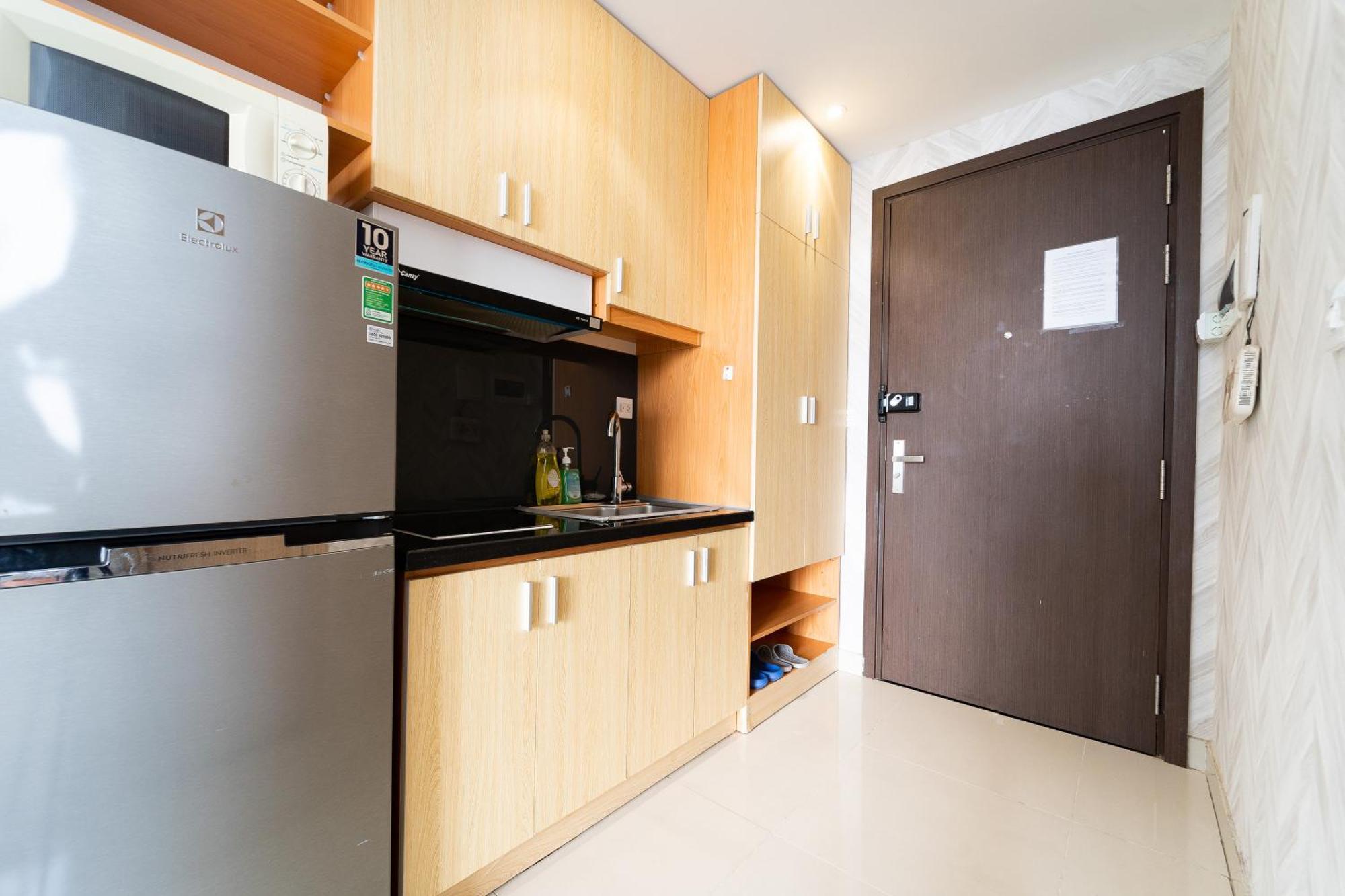 Apartment Saigon Authentic Apartments: Infinity Pool & Daily Perks