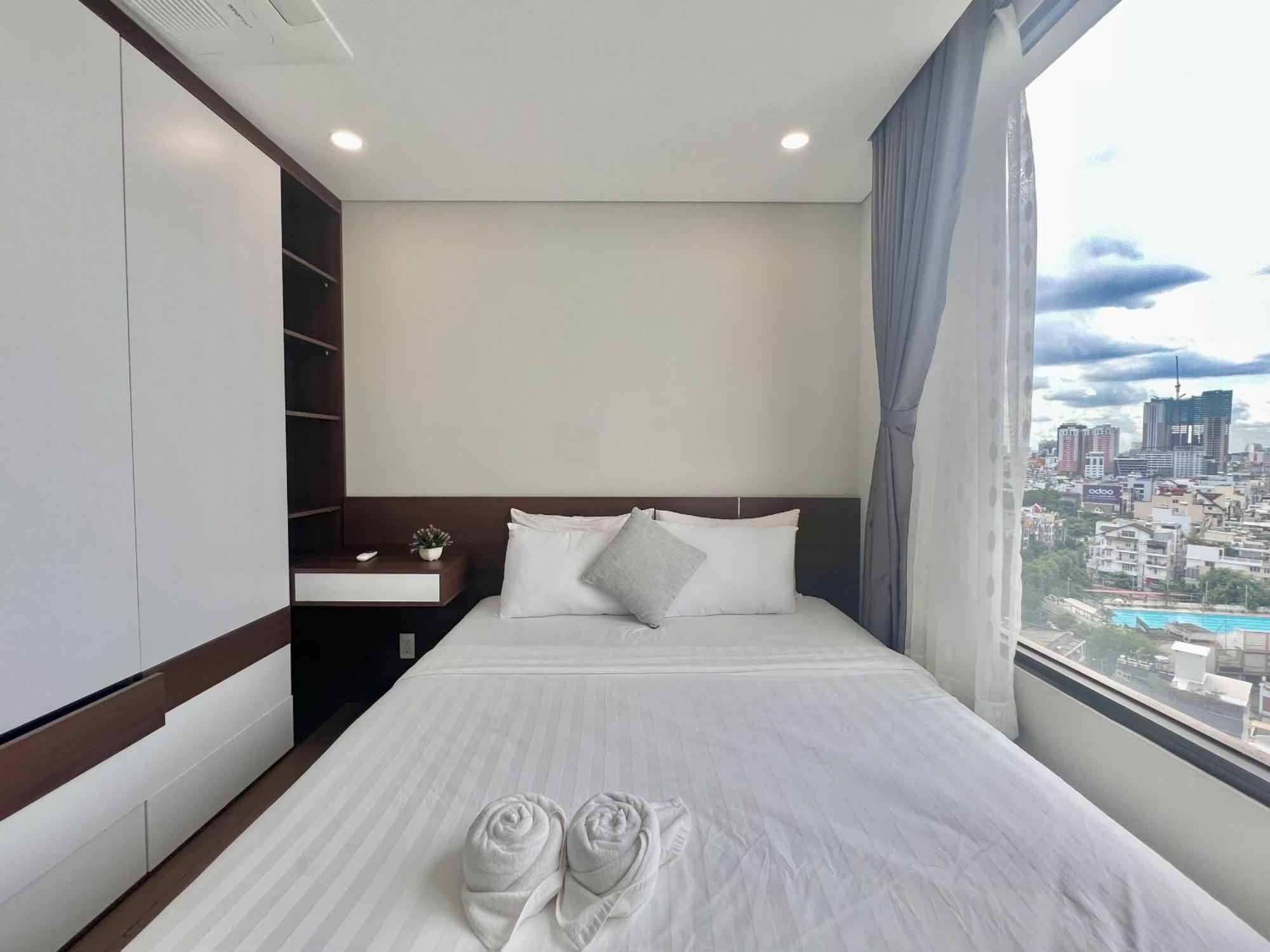 Vinh Hoi - Luxury Furnished * TP. Hồ Chí Minh