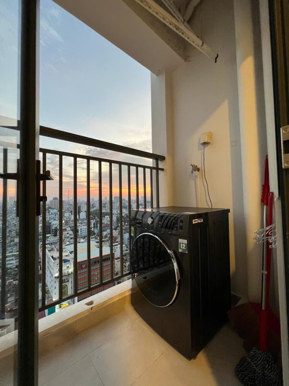 Apartment Homely House - Soho , District 1 In The Central Near Bui Vien *