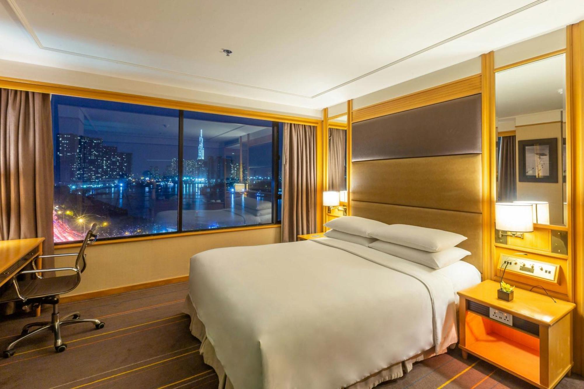 Renaissance Riverside Sài Gòn TP. Hồ Chí Minh