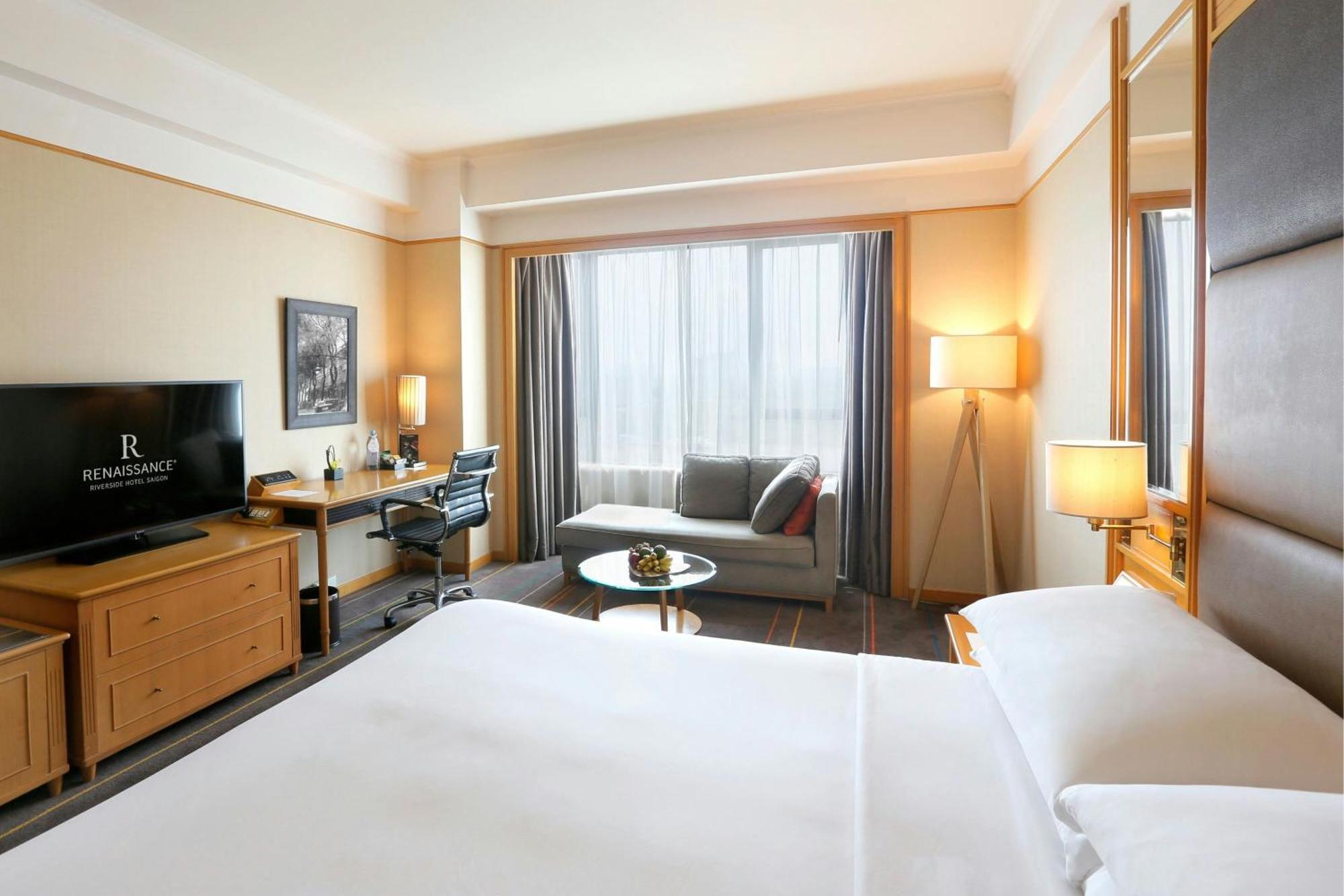 Renaissance Riverside Sài Gòn