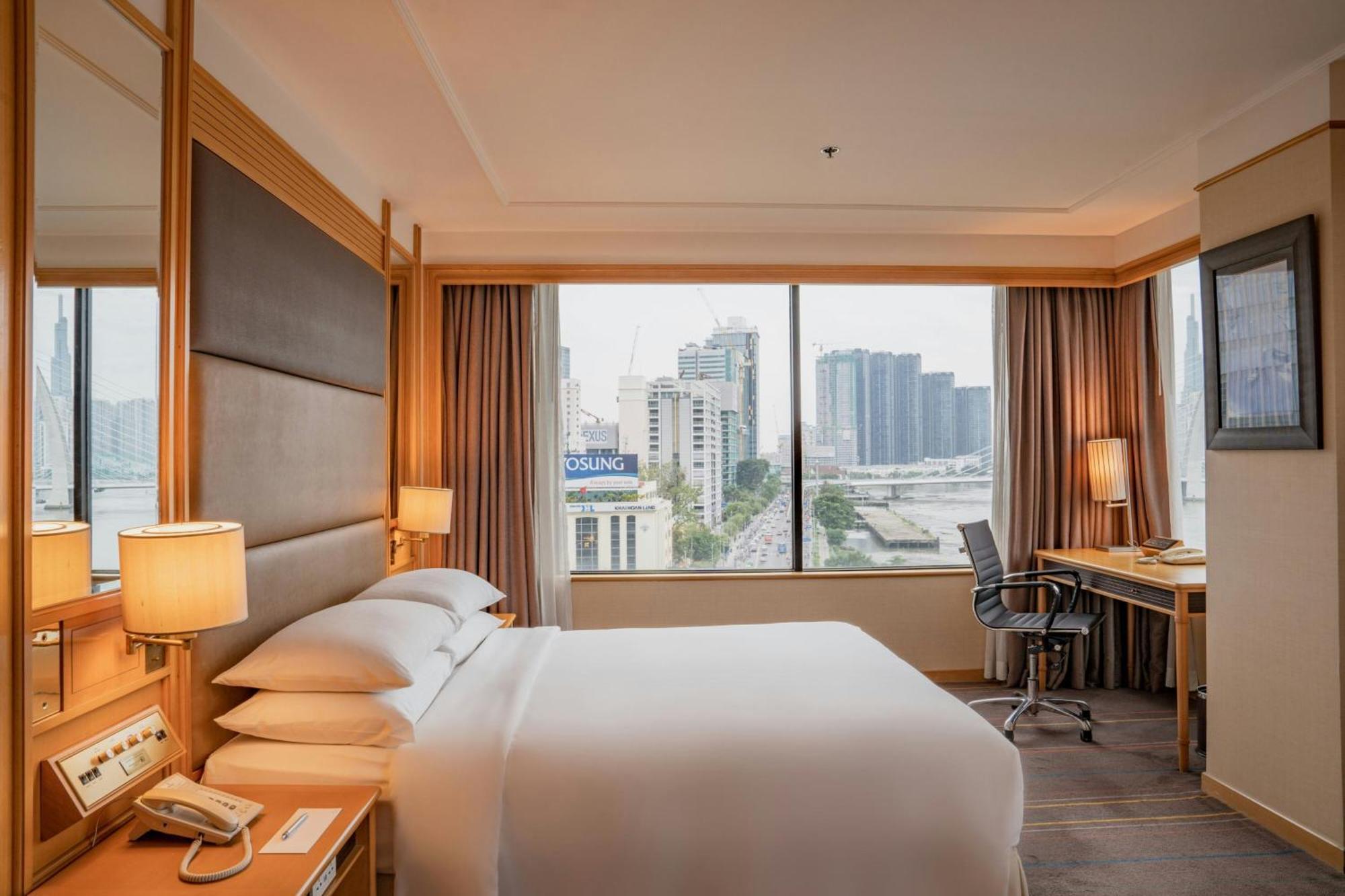 Renaissance Riverside Sài Gòn Khách sạn TP. Hồ Chí Minh