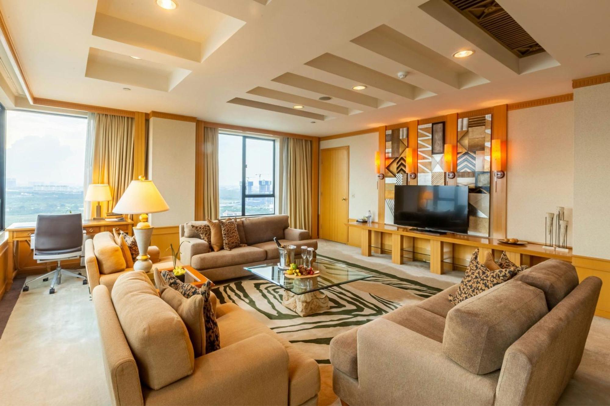 Renaissance Riverside Sài Gòn Khách sạn