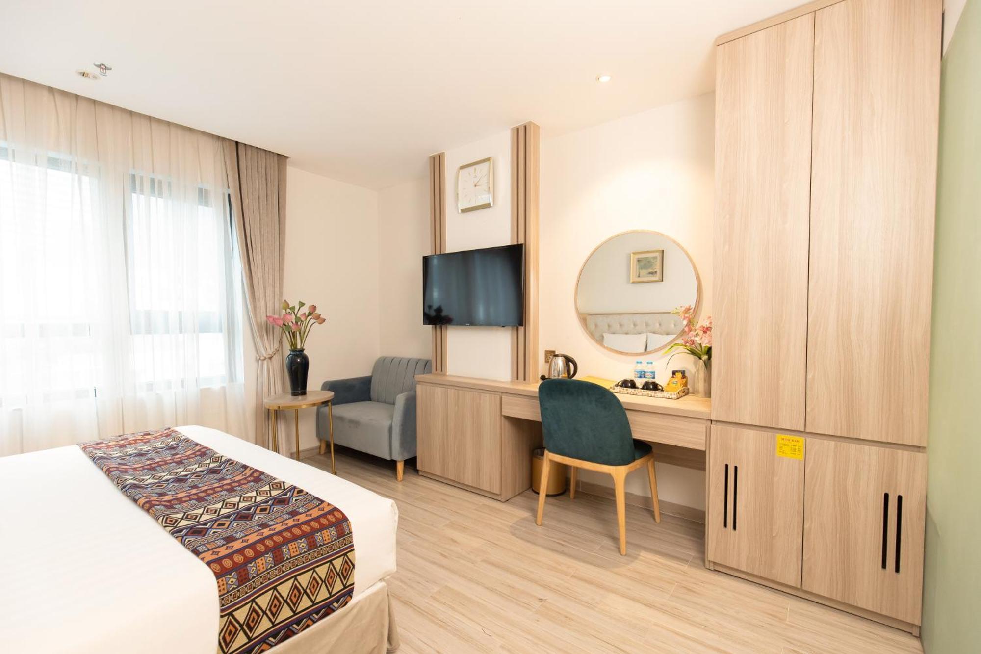Hotel Nicecy & Ho Chi Minh City