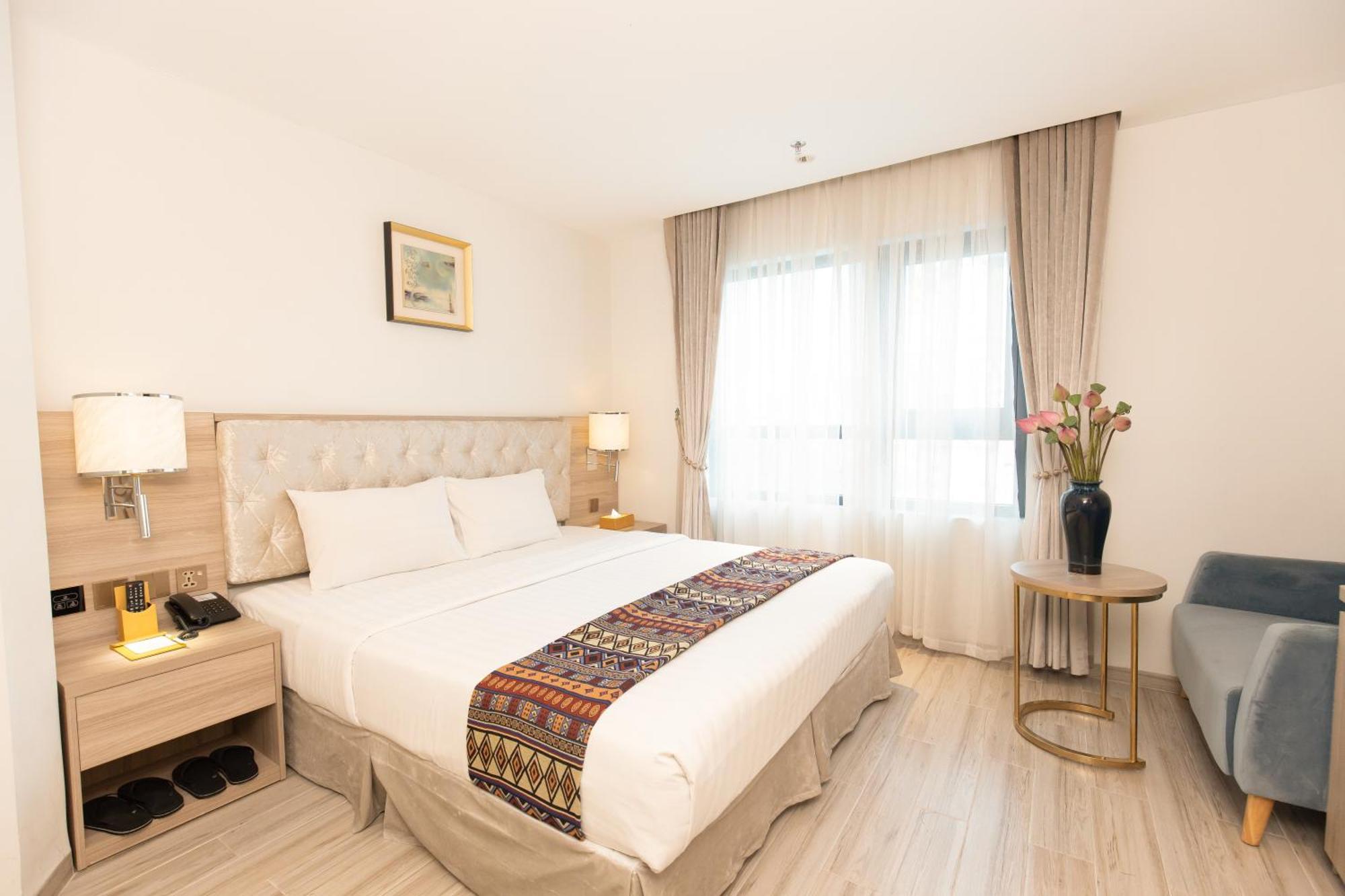 Hotel Nicecy & Ho Chi Minh City