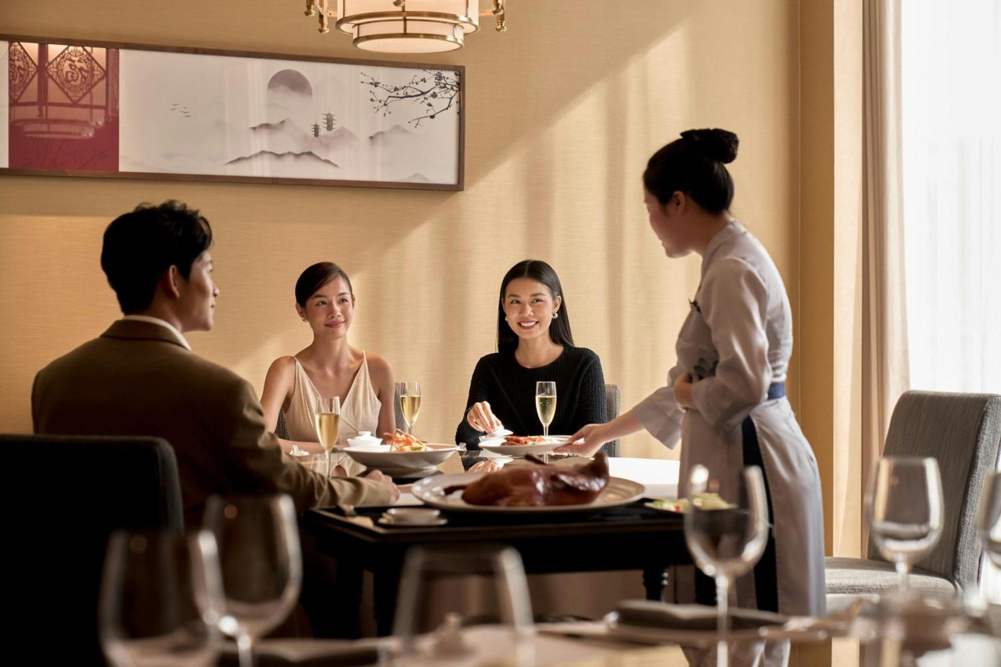 Sheraton Saigon Grand Opera Hotel Ho Chi Minh City