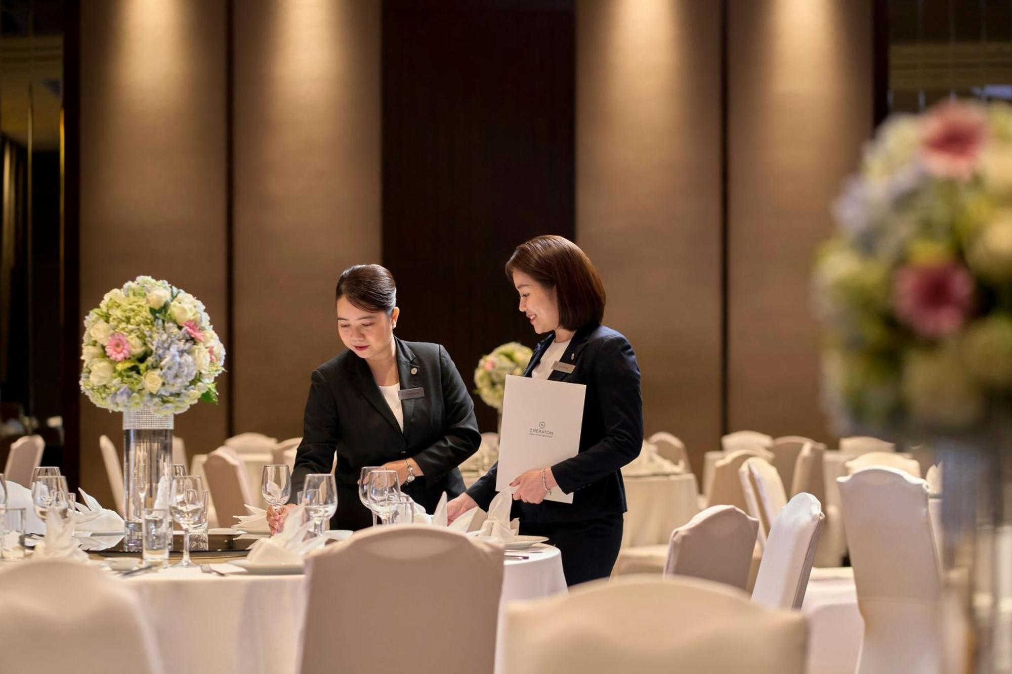 Sheraton Saigon Grand Opera 5*