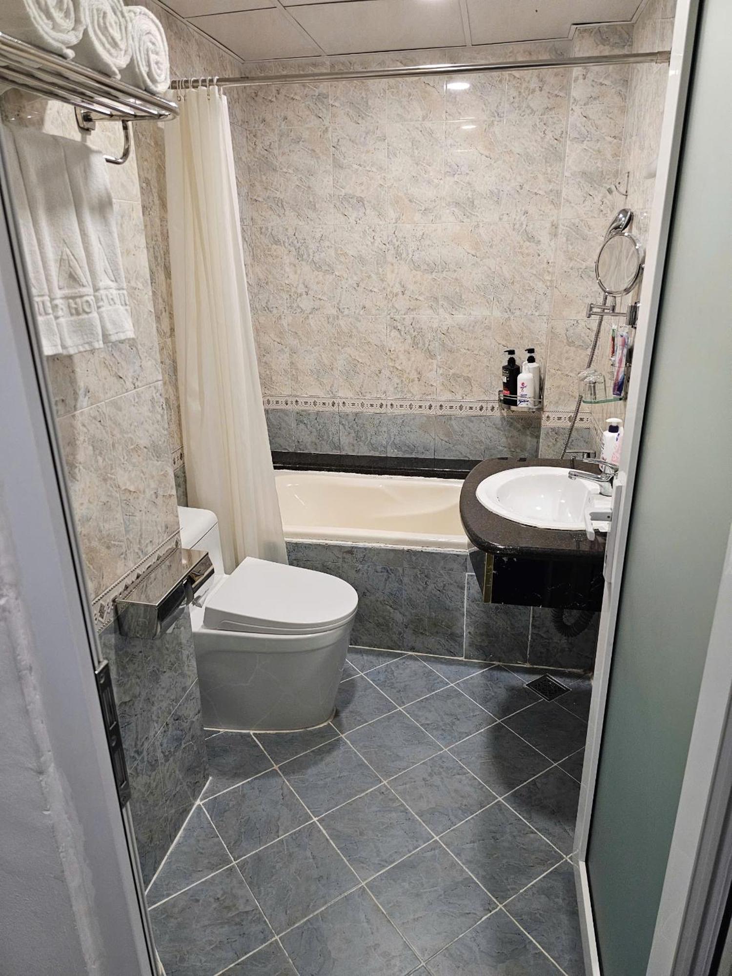 A25 - 22 Nguyen Cu Trinh Hotel 2*