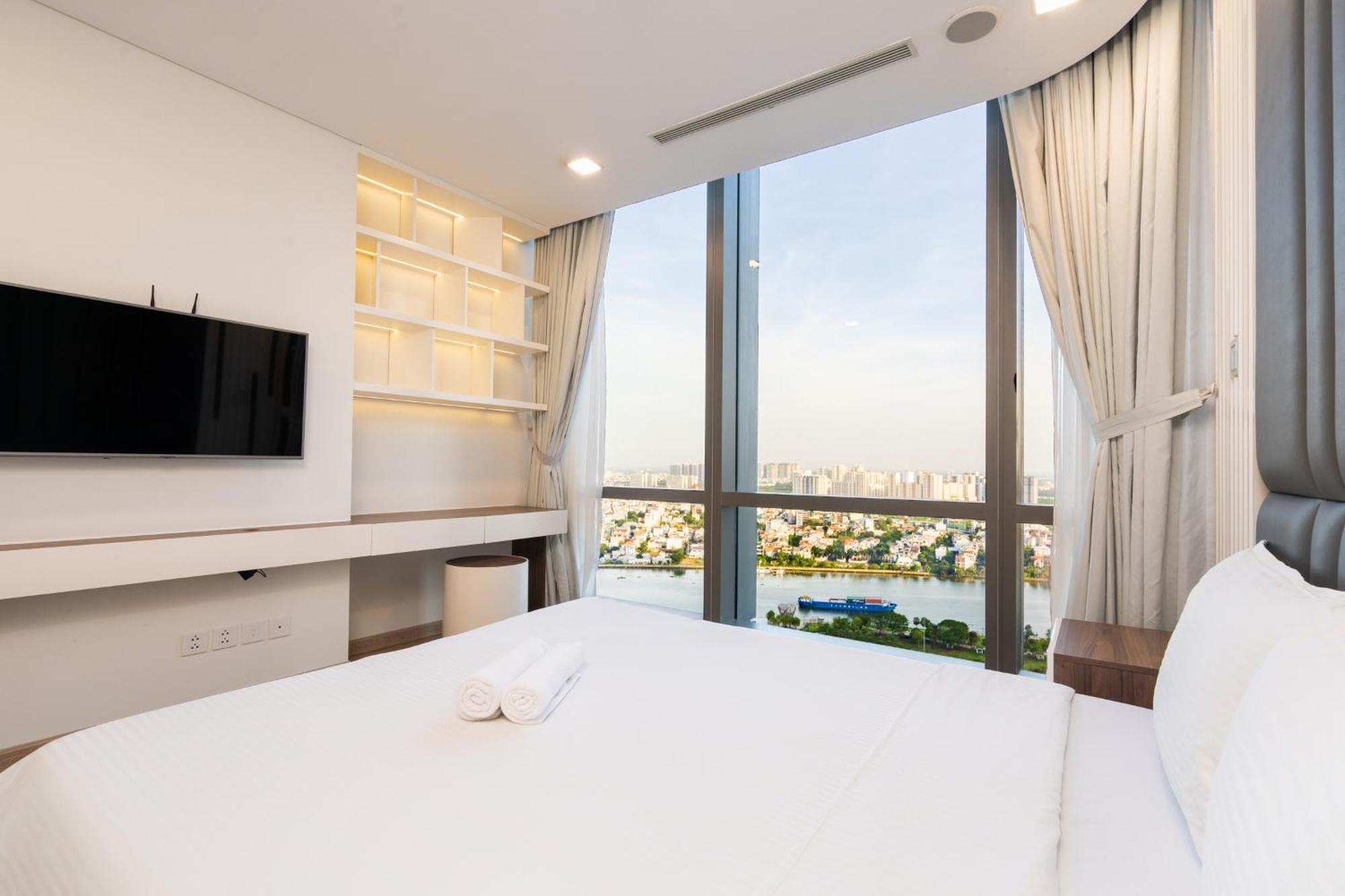 The Luxe Nest Riverside - Vinhome Landmark 81 Ho Chi Minh City