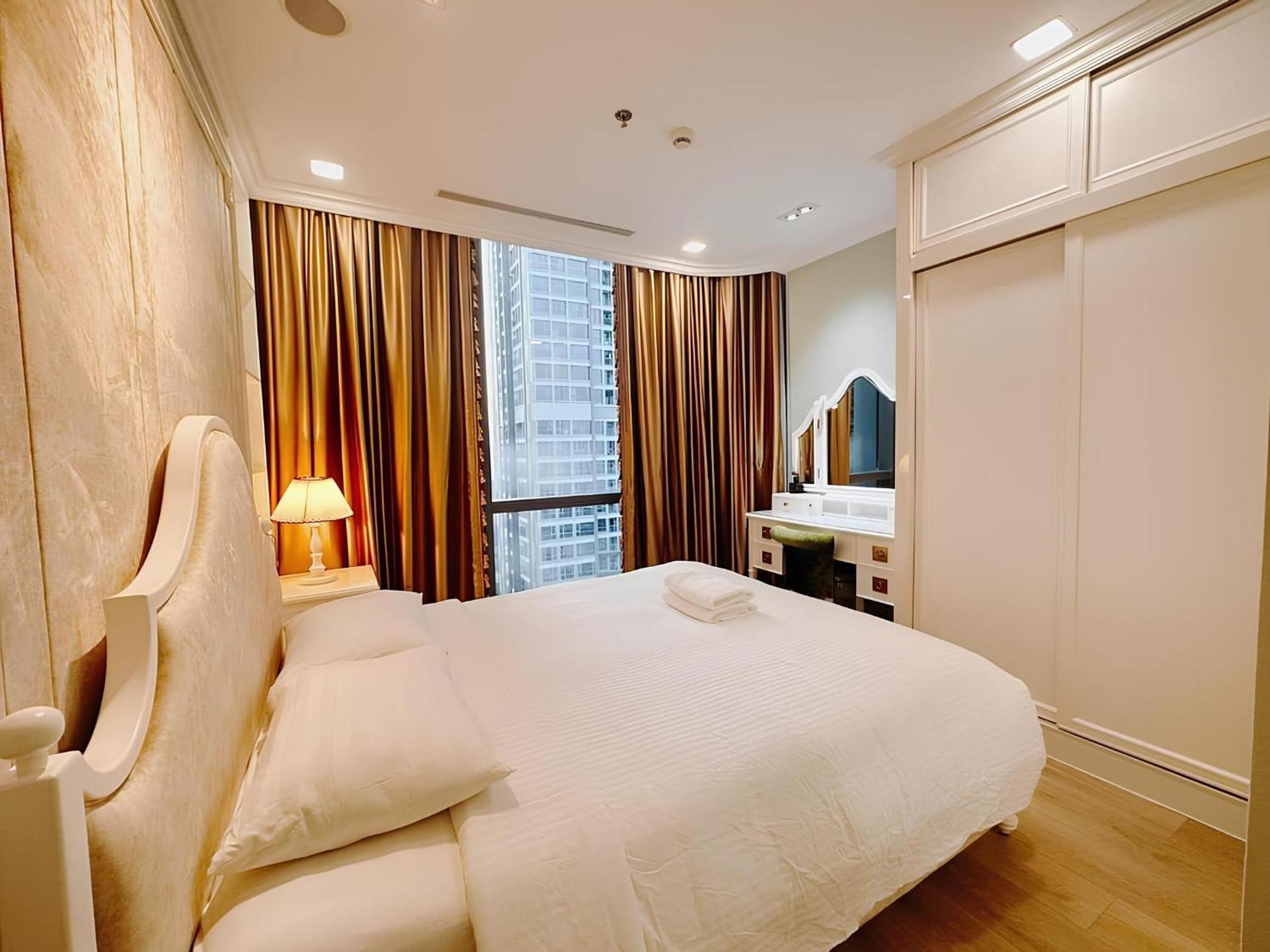 The Luxe Nest Riverside - Vinhome Landmark 81 Aparthotel Ho Chi Minh City