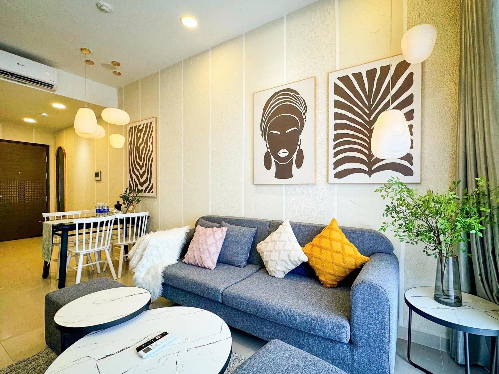Homely House - Soho , District 1 In The Central Near Bui Vien *