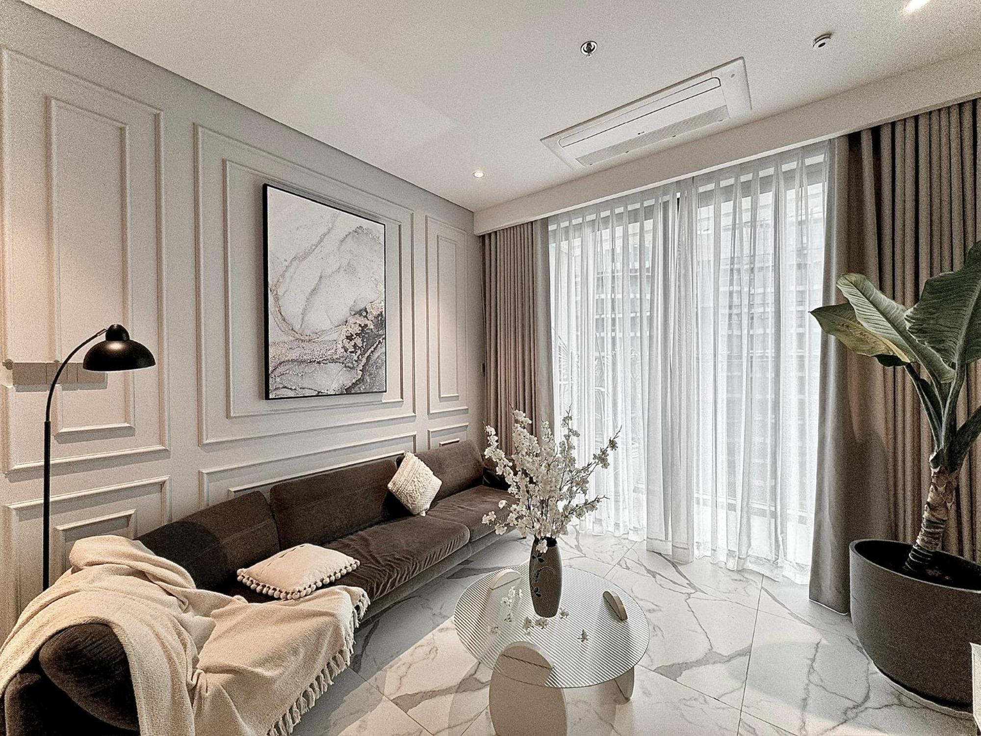 Metropole Thu Thiem - Luna - Chic, Unbeatable Location, Great Value!!! Ho Chi Minh City