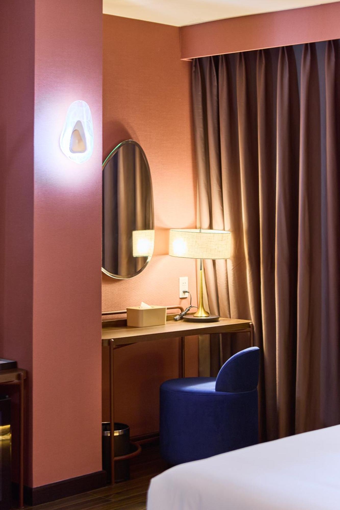 Cozy Midnight 4*