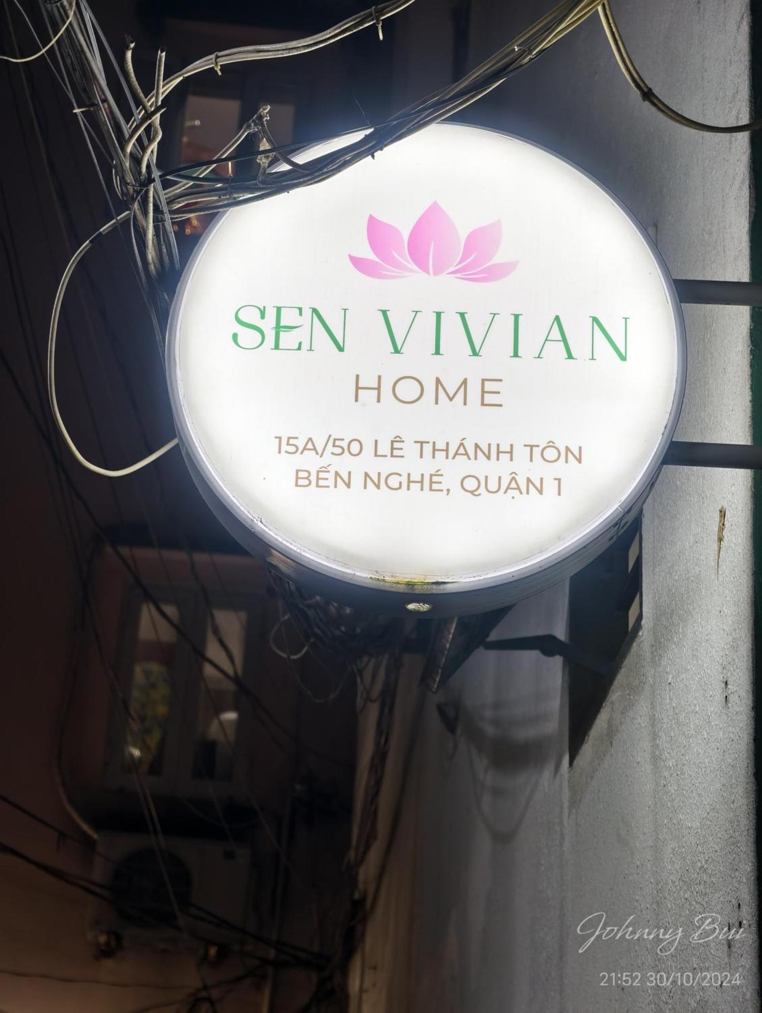 Sen Vivian Ho Chi Minh City
