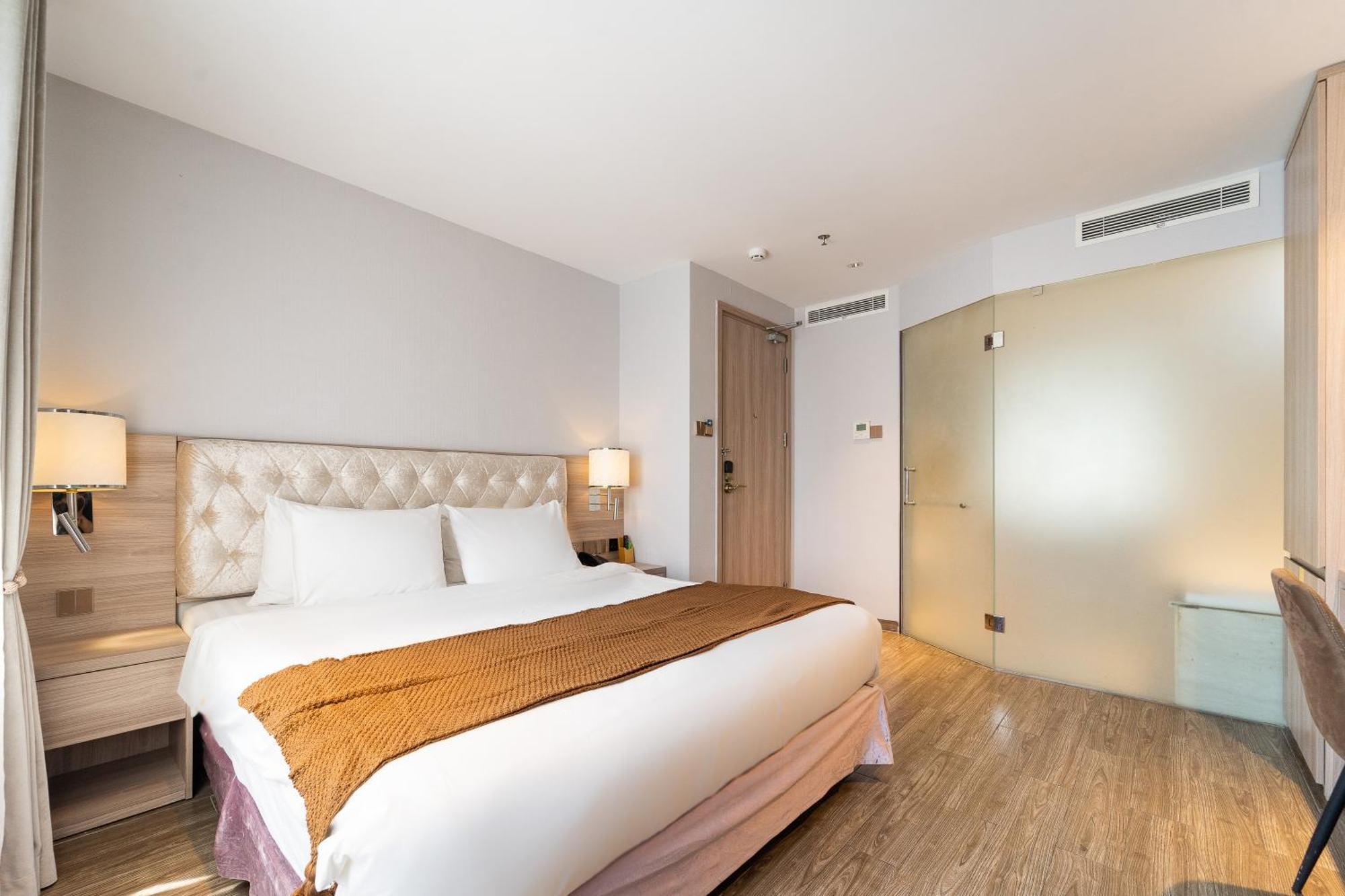 Nicecy & Hotel 4*