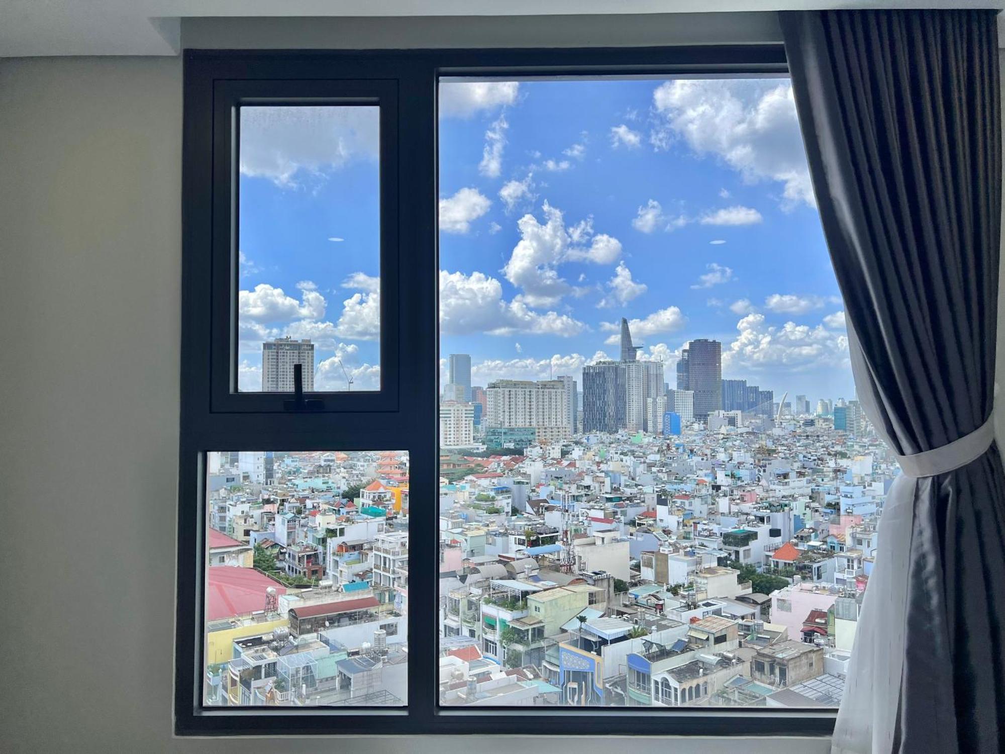 Vinh Hoi - Luxury Furnished * TP. Hồ Chí Minh