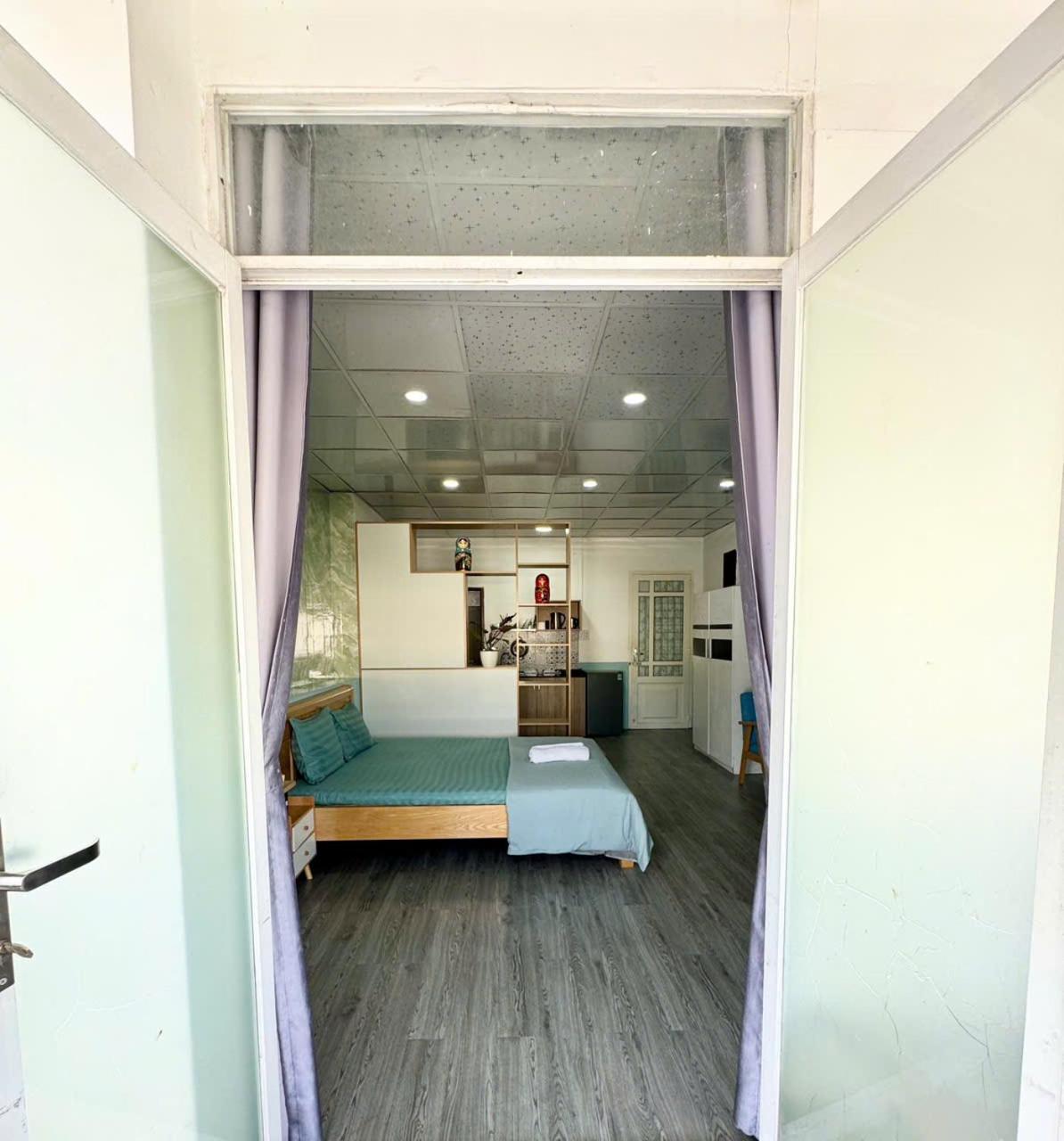 Apartment Mina House Airport