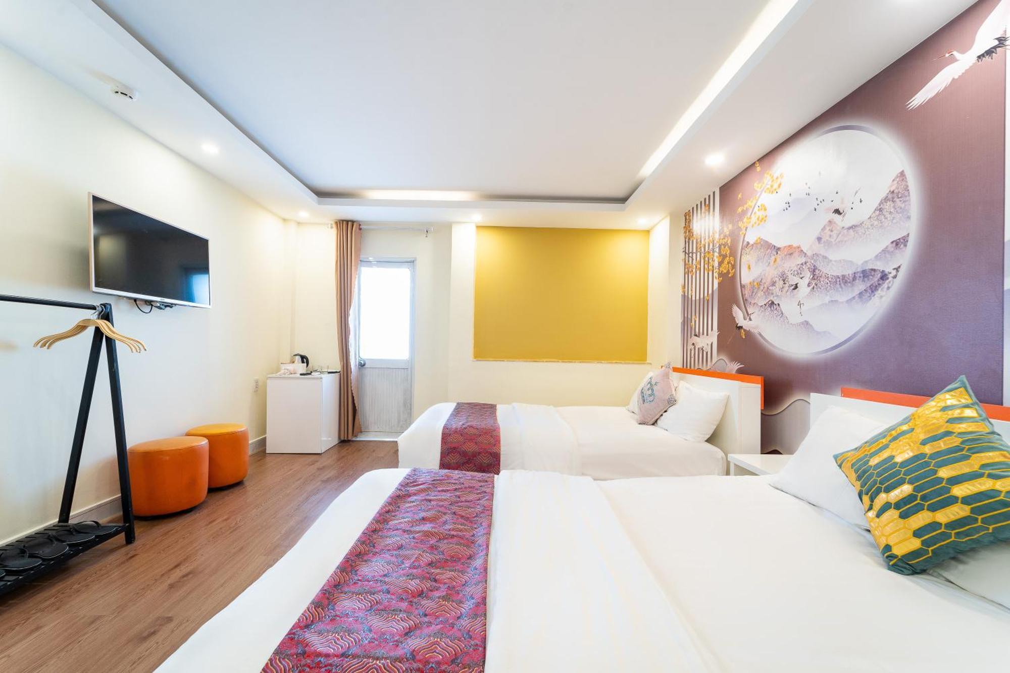 Collection O District Tan Binh Near Airport Formerly Joy Hotel Bandar Ho Chi Minh