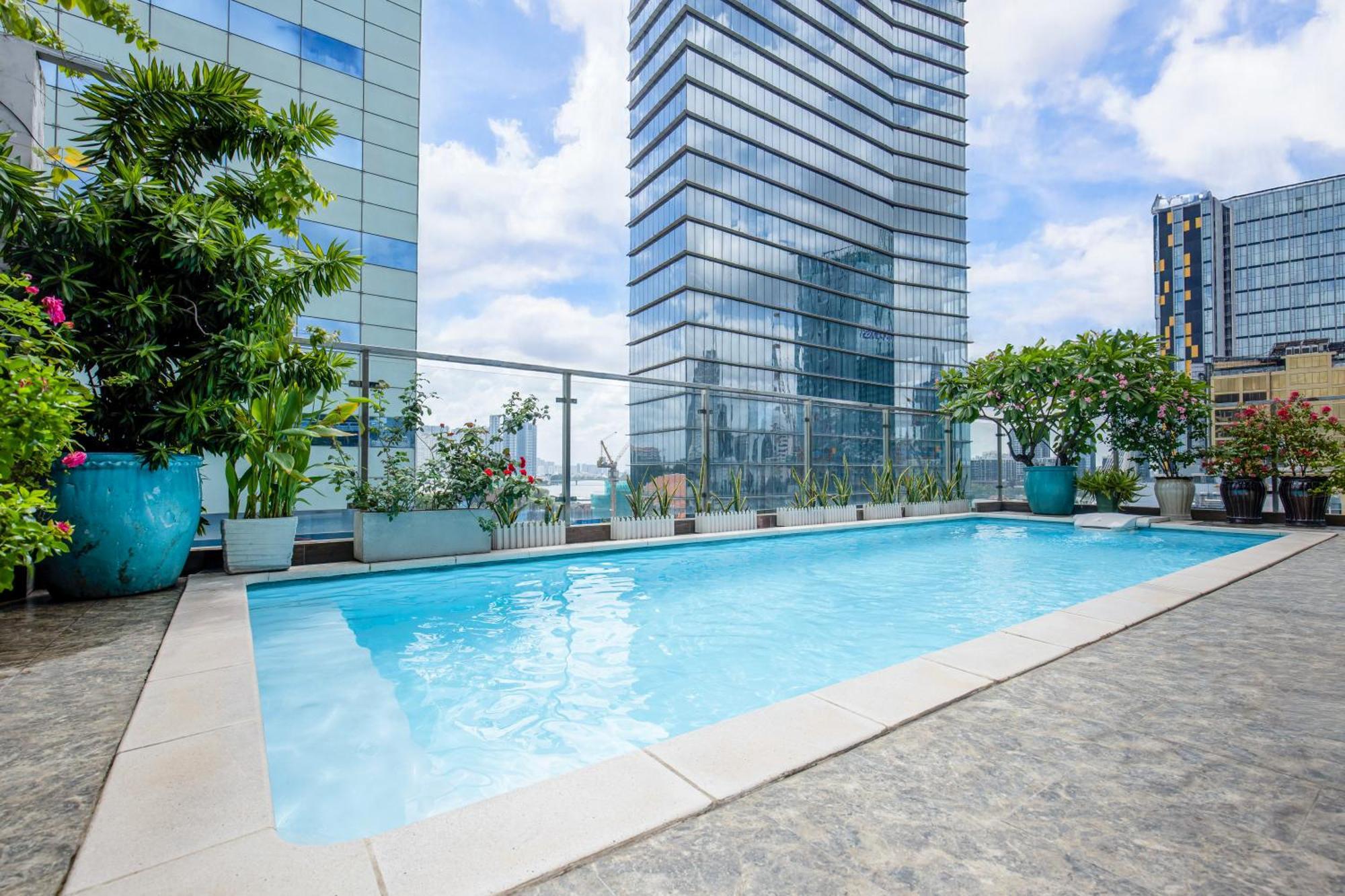 Hotel Nicecy & 4*