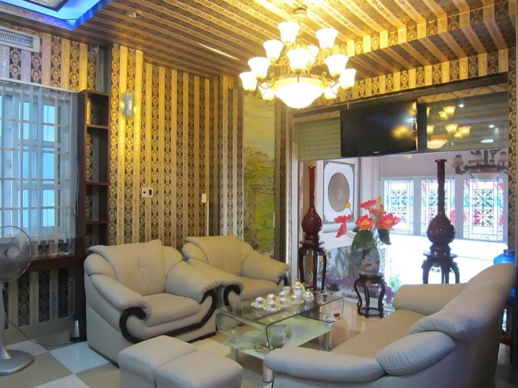 Vy Vy Hotel Bandar Ho Chi Minh