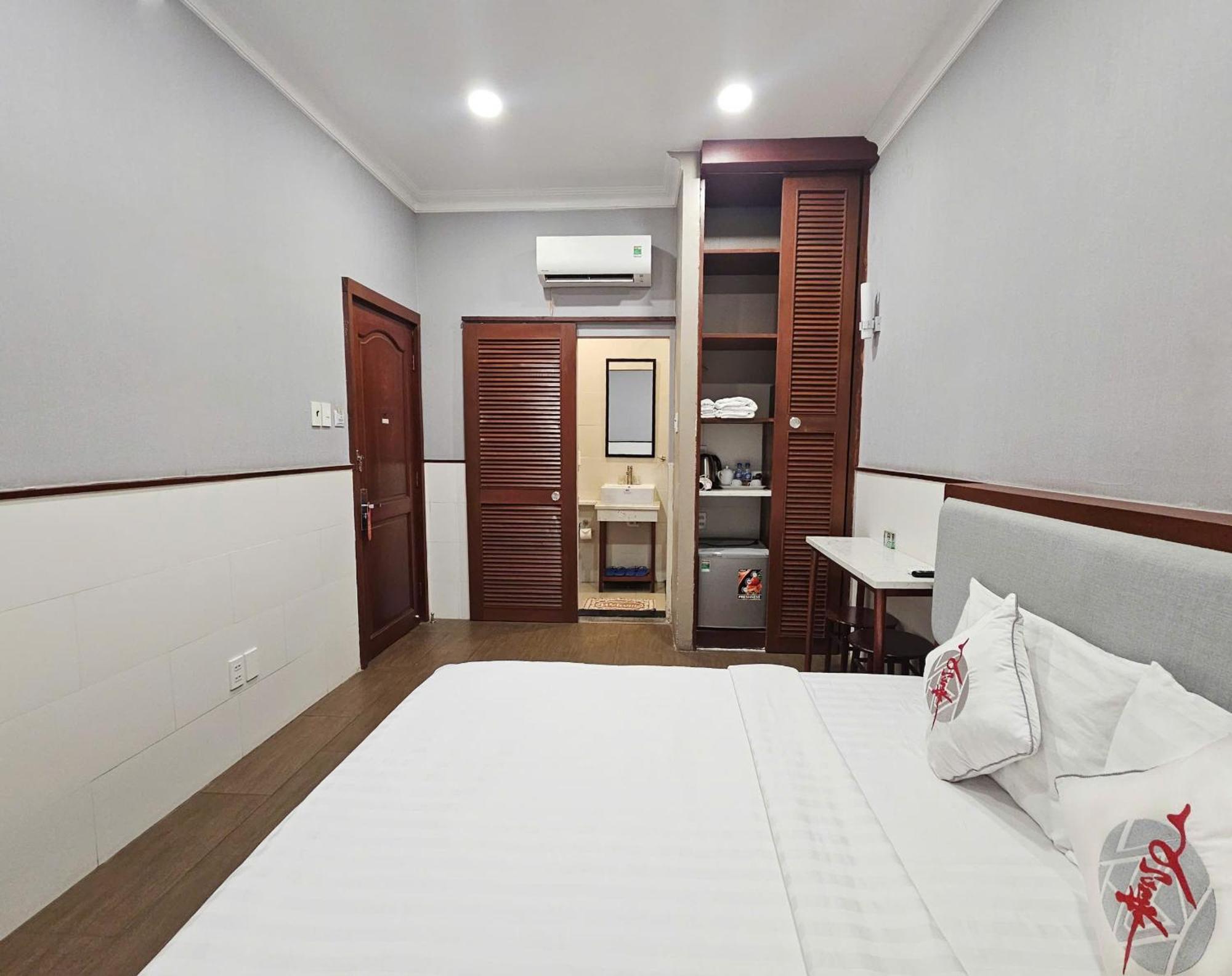 Hotel Hoa 2*