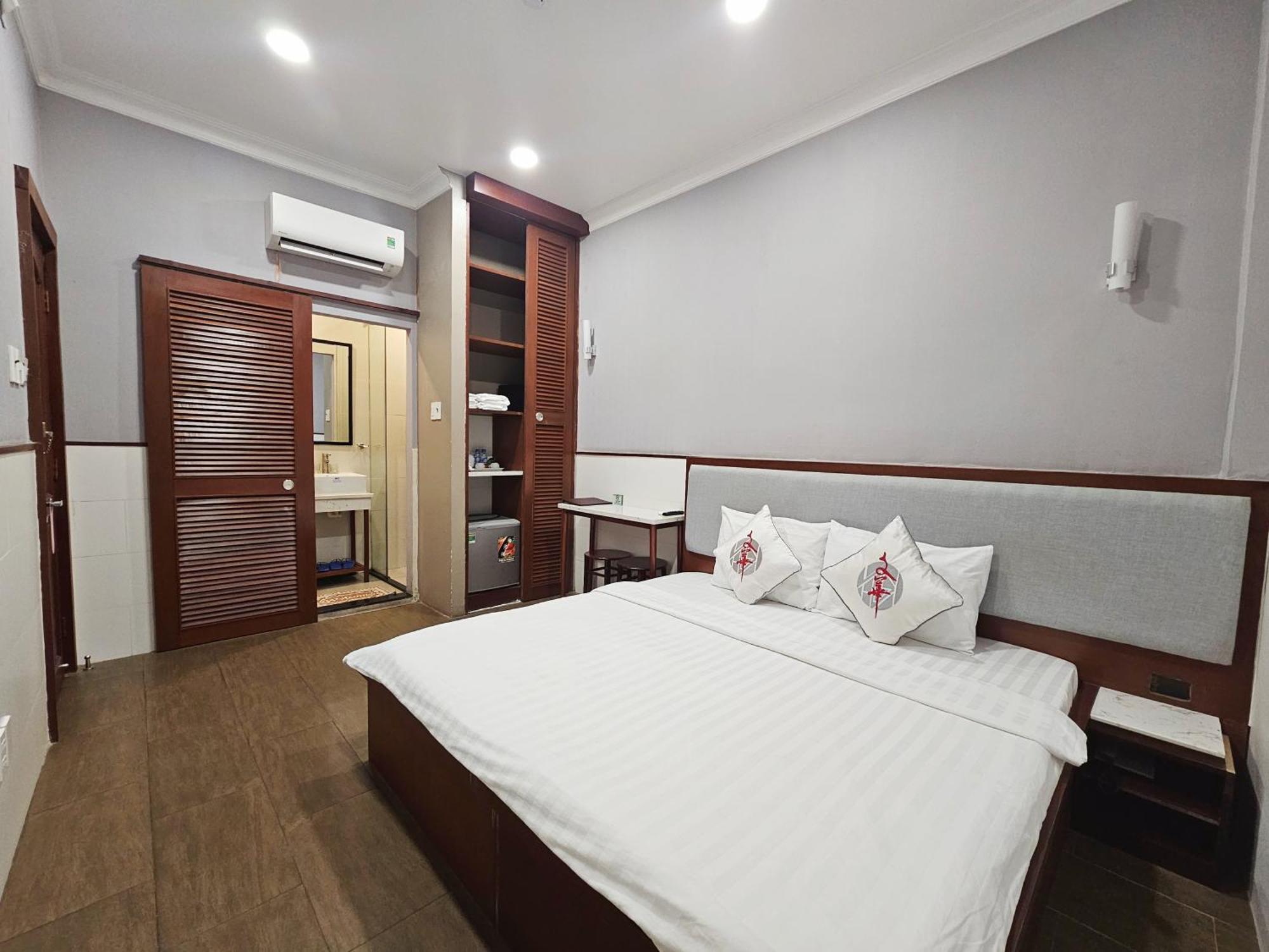 Hoa Hotel Ho Chi Minh City